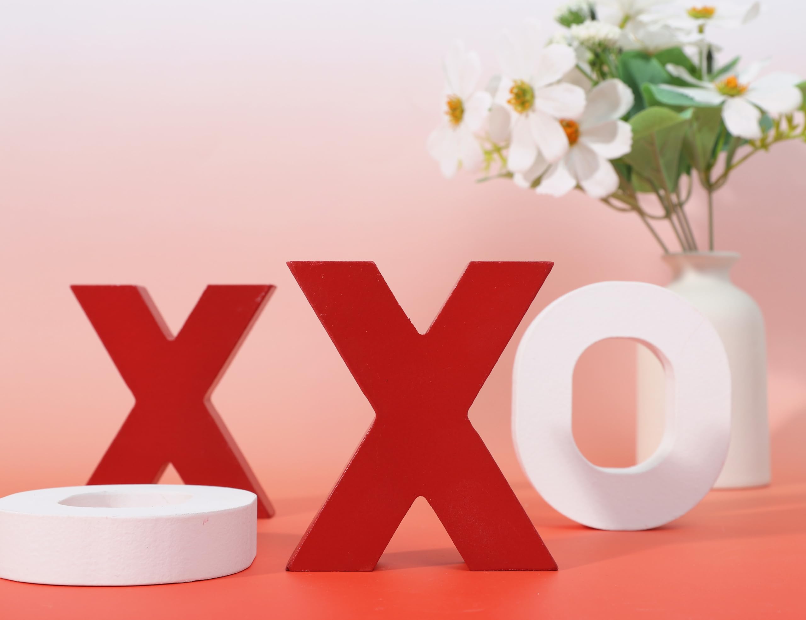 Wooden XOXO Sign - Cubic Valentine's Day Decorations, Desktop Standing XOXO Blocks, Wooden Vintage Valentine Decoration, Valentine's Day XOXO Home Decor Ornament