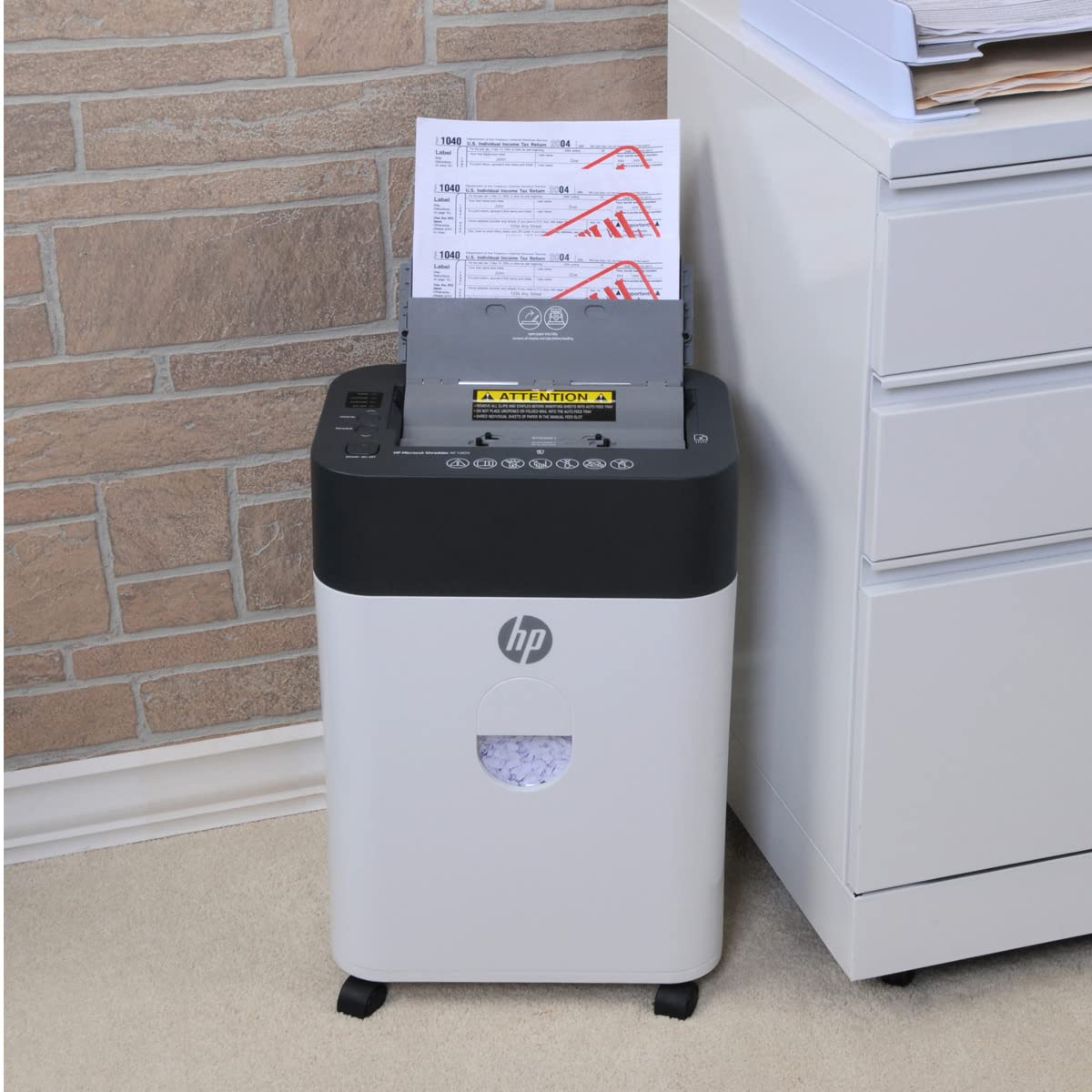 HP - Paper Shredder Micro Cut, 100-Sheet Auto Feed, Shreds Credit Cards & Staples, Heavy Duty Paper Shredder for Home Use with 4.5 Gallon Basket