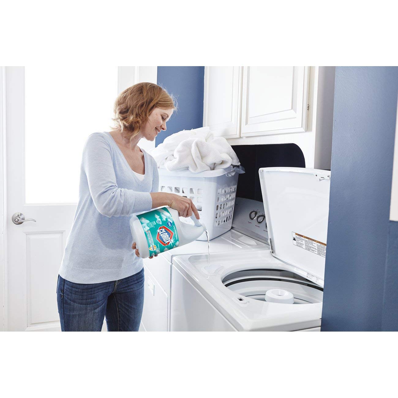 Clorox Splash-Less Bleach, Clean Linen Scent, 55 Ounces, Pack of Two (110 Ounces Total)