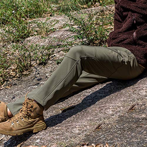 FREE SOLDIER Men's Fleece Lined Outdoor Cargo Hiking Pants Water Repellent Softshell Snow Ski Pants with Zipper Pockets(Camo/Black 42W x 32L)