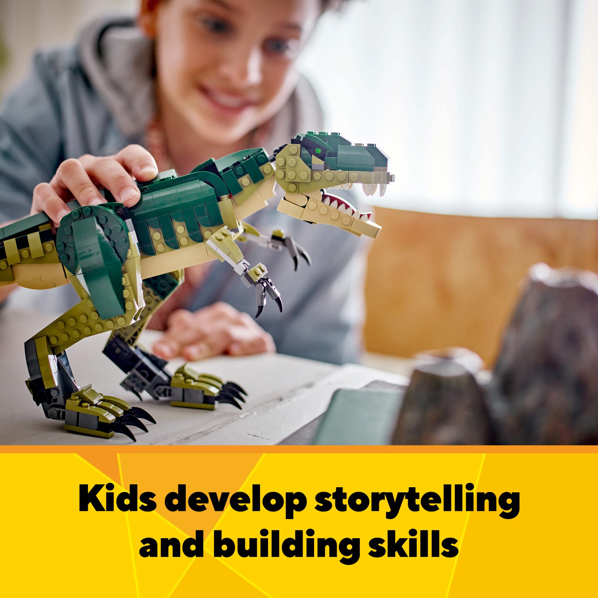 LEGO 3in1 T Rex Toy - Dinosaur Toy Building Set for Kids, Boys & Girls, Ages 9+ - 3 Building Options, Transforms from T-Rex to Triceratops to Pterodactyl - Gift Idea for Christmas, Birthdays - 31151