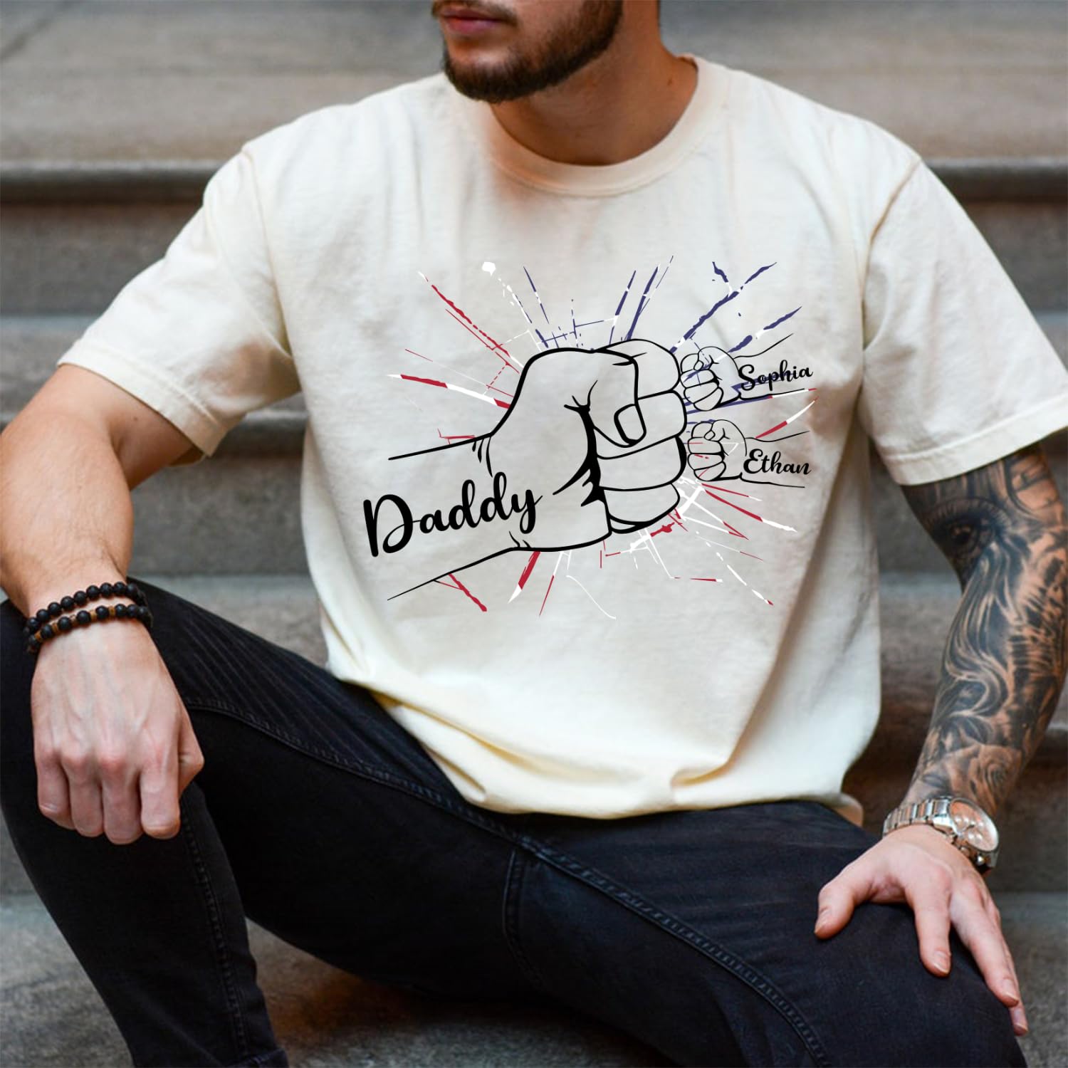 Custom Daddy Tshirt, Personalized Daddy Shirt with Kids Name, Minimalist Daddy Sweater, Fathers Day Shirt for Daddy, Daddy Shirt for Men, Daddy Christmas b1