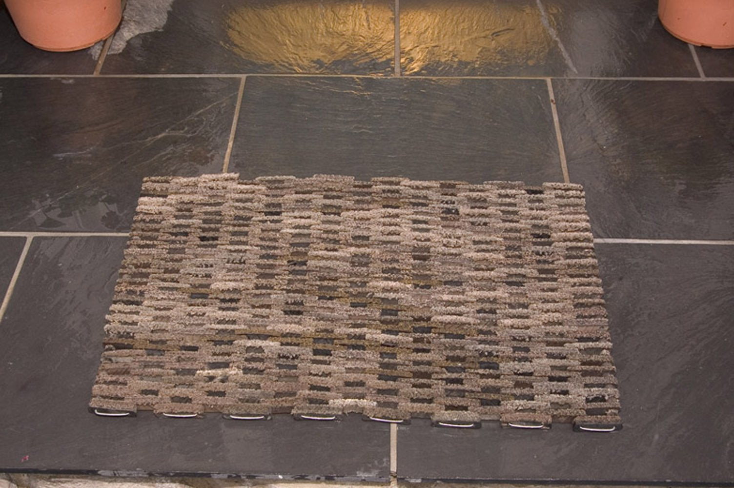 Durable Corporation-400S2436 Dura-Rug Recycled Fabric Tire-Link Outdoor Entrance Mat, 24" x 36",Black