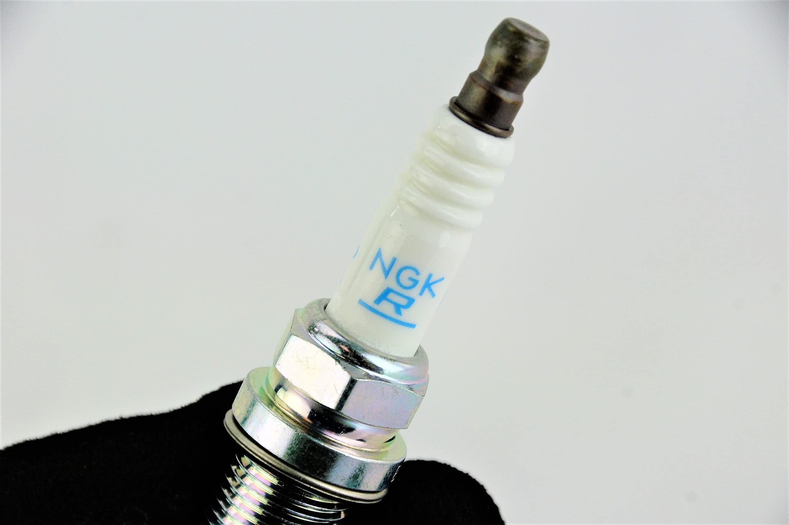 BMW Spark Plugs, Plug Set Laser Platinum NGK OEM 3199 (6pcs)