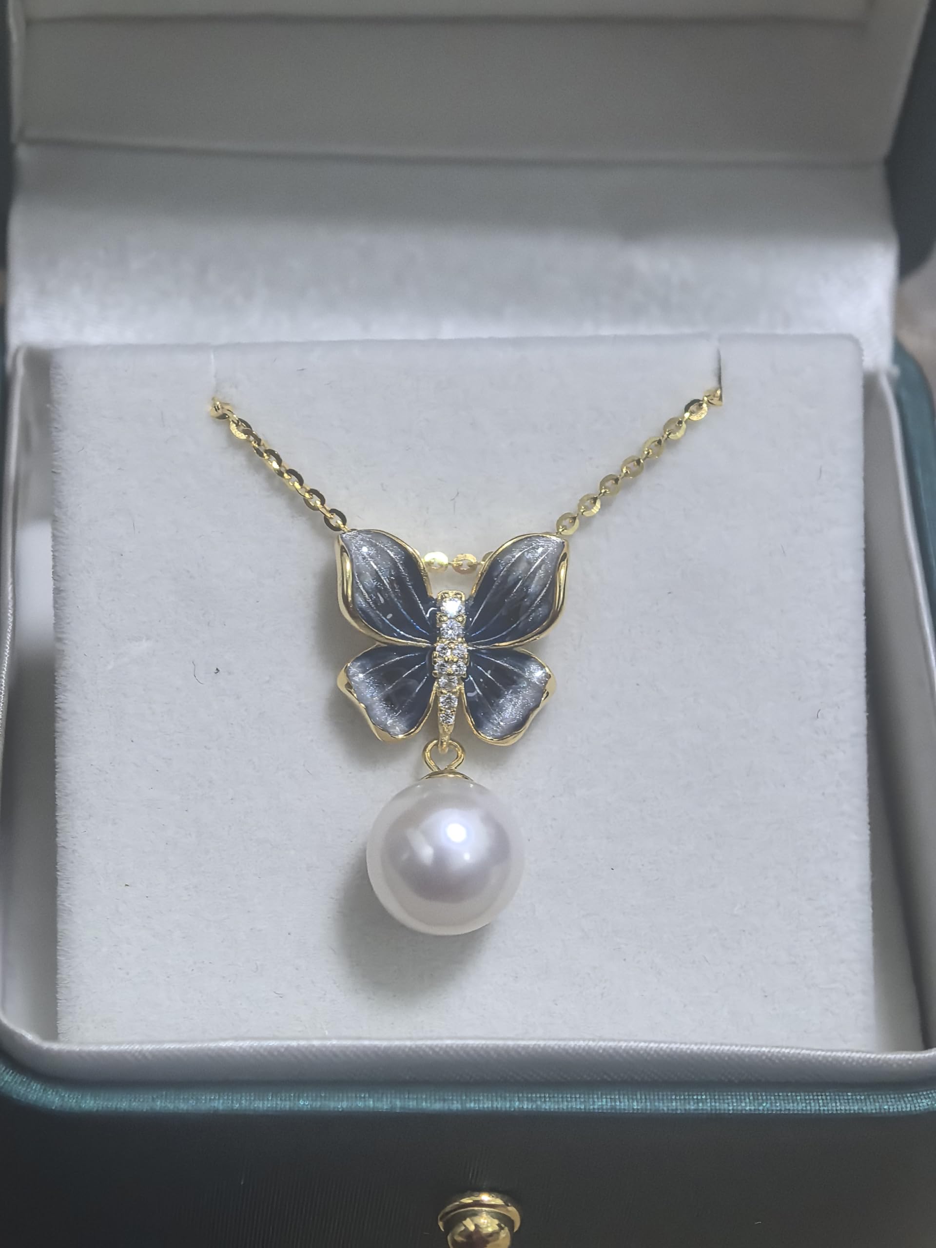 NONNYL Pearl Necklaces Birthday Gifts for Women-Mothers Day Gifts for Mom -Christmas Day Valentines Gifts for Wife Her Wedding Anniversary Jewelry (10-11mm)