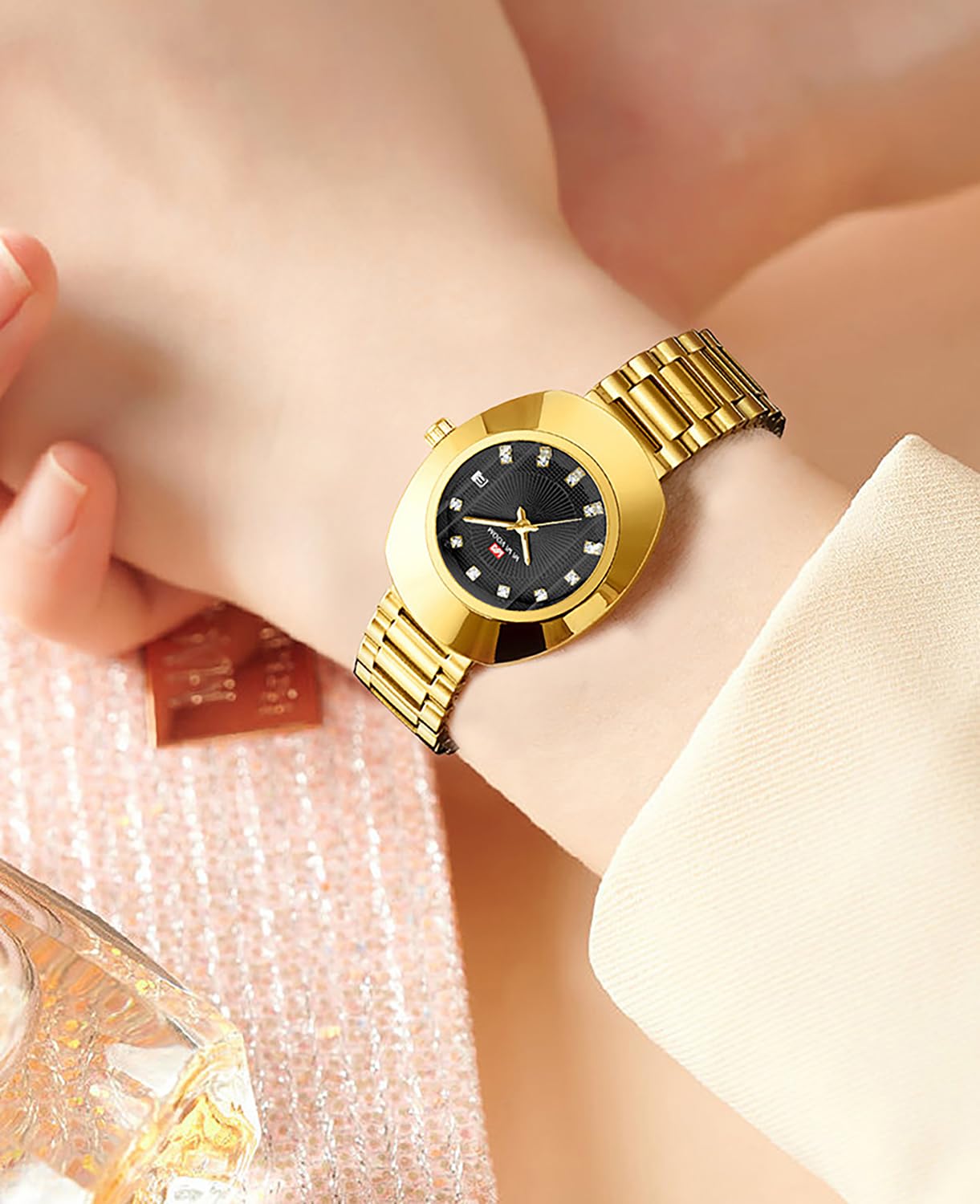 BESTKANG Valentines Couple Watches Oval Unisex Style Couple Waterproof Casual Stainless Steel Lovers Wedding Romantic Watches (Woman Gold Black)