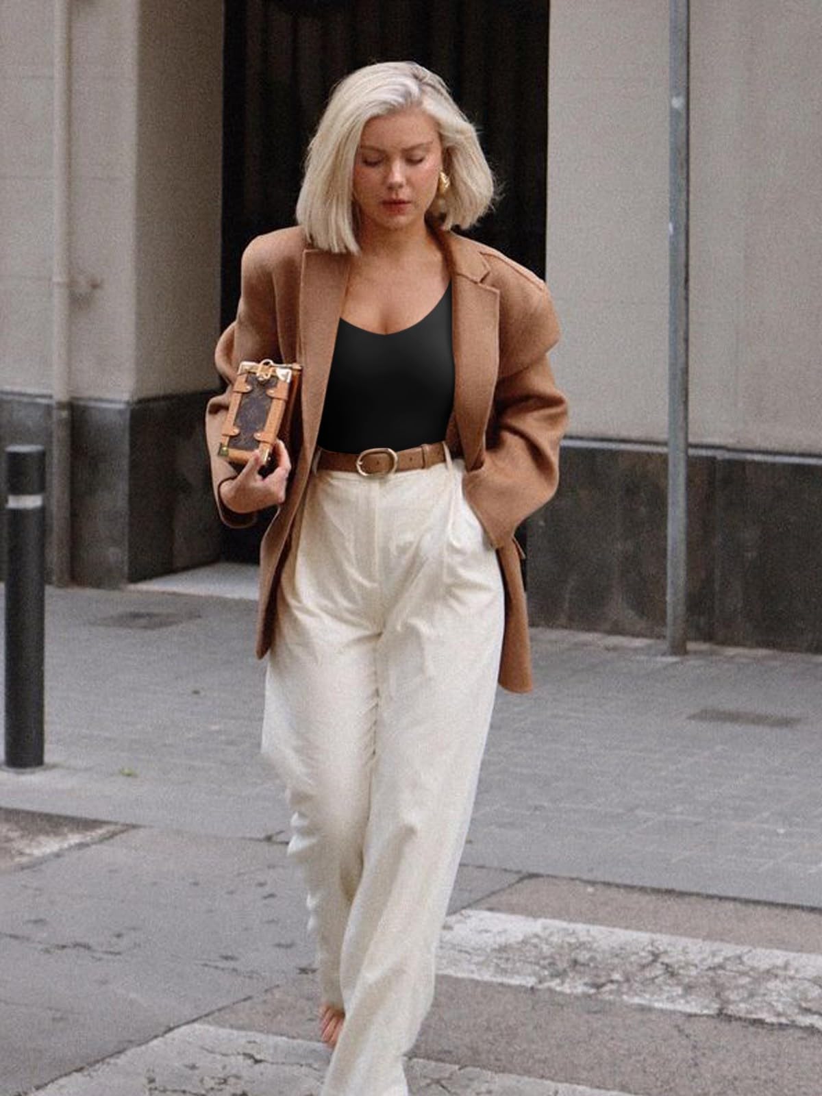 REORIA Women's Long Sleeve Tops 2025 Fall V Neck Slim Fitted Soft Layering Basic Shirt Thermal Double Lined Going Out Tops(Black Medium)