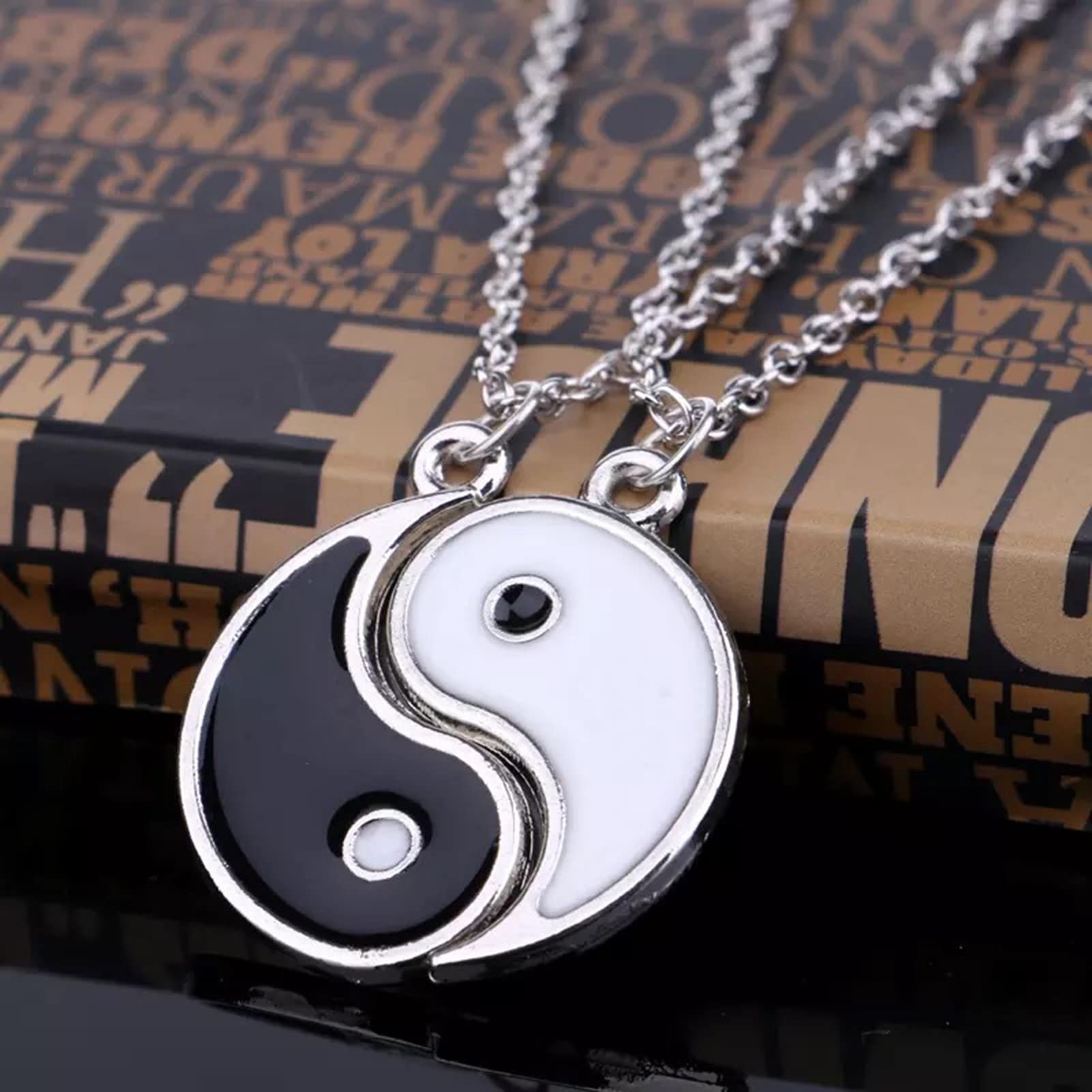 Best Friend Necklaces for 2 Matching Yin Yang Adjustable Chain Necklaces for Bff Friendship Relationship Boyfriend Girlfriend Men Women Lover Him Her Valentines Gift, Friendship Necklaces Silver