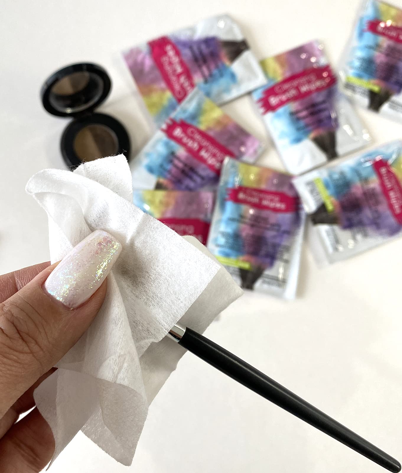 24 Individually Wrapped Makeup Brush Cleansing Cloths - Quick & Convenient Brush Cleaner Wipe- For Make up Artists Cosmetology Students Make up Tutorial ON THE GO, Travel TSA Approved