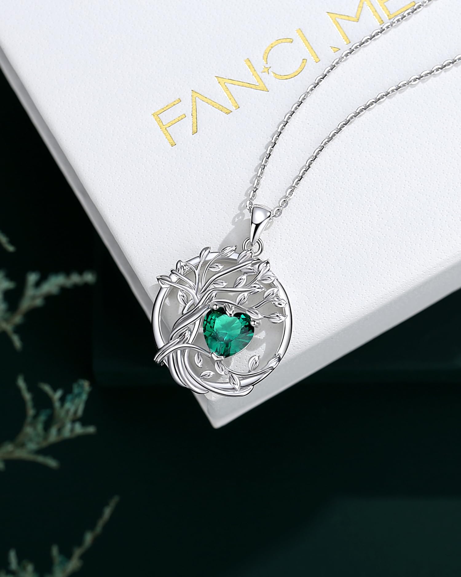 FANCIME Tree of life Birthstone Necklace for Women Sterling Silver Tree Jewelry Emerald Pendant May Birthday Green Gemstone Anniversary Christmas Gifts for Girlfriend Wife Mom Her