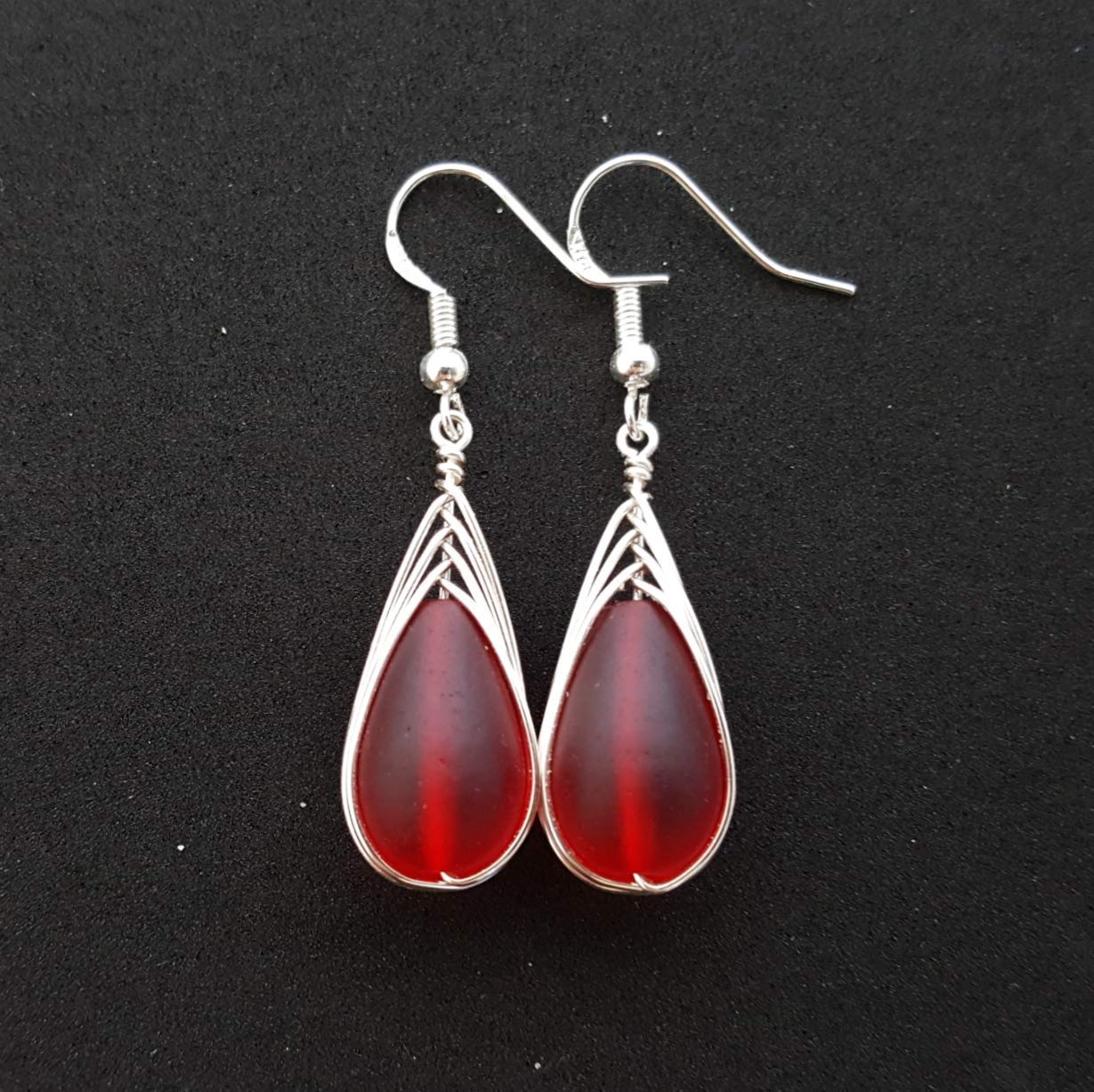 Yinahawaii Handmade Sea Glass Earrings, Hawaiian Jewelry, Wire Braided Earrings Teardrop Earrings, Beach Jewelry Sea Glass Jewelry For Women Birthday Gift (Ruby Red - July)