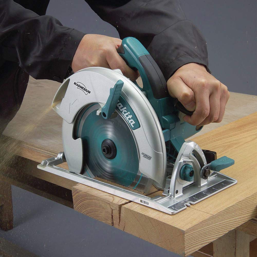 Makita 5008MGA 8-1/4" Magnesium Circular Saw, with Electric Brake