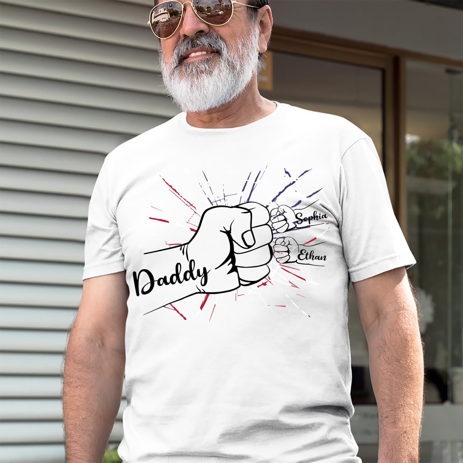 Custom Daddy Tshirt, Personalized Daddy Shirt with Kids Name, Minimalist Daddy Sweater, Fathers Day Shirt for Daddy, Daddy Shirt for Men, Daddy Christmas b1