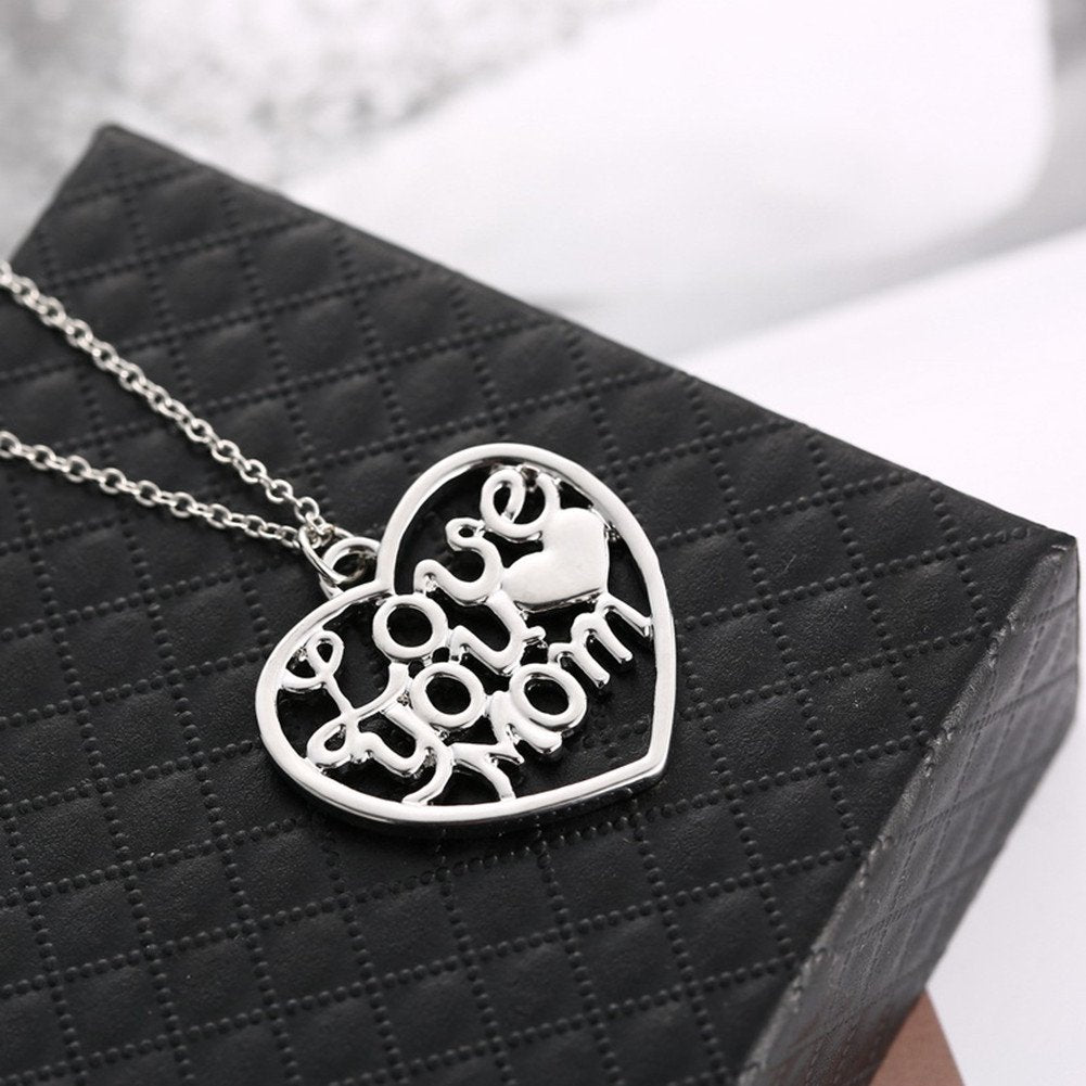 MagicW Gifts for Mom Women Love You Mom Heart Pendant Necklace Mom Gifts Charm Fashion Chain Necklace Gifts for Mom from Son Daugter