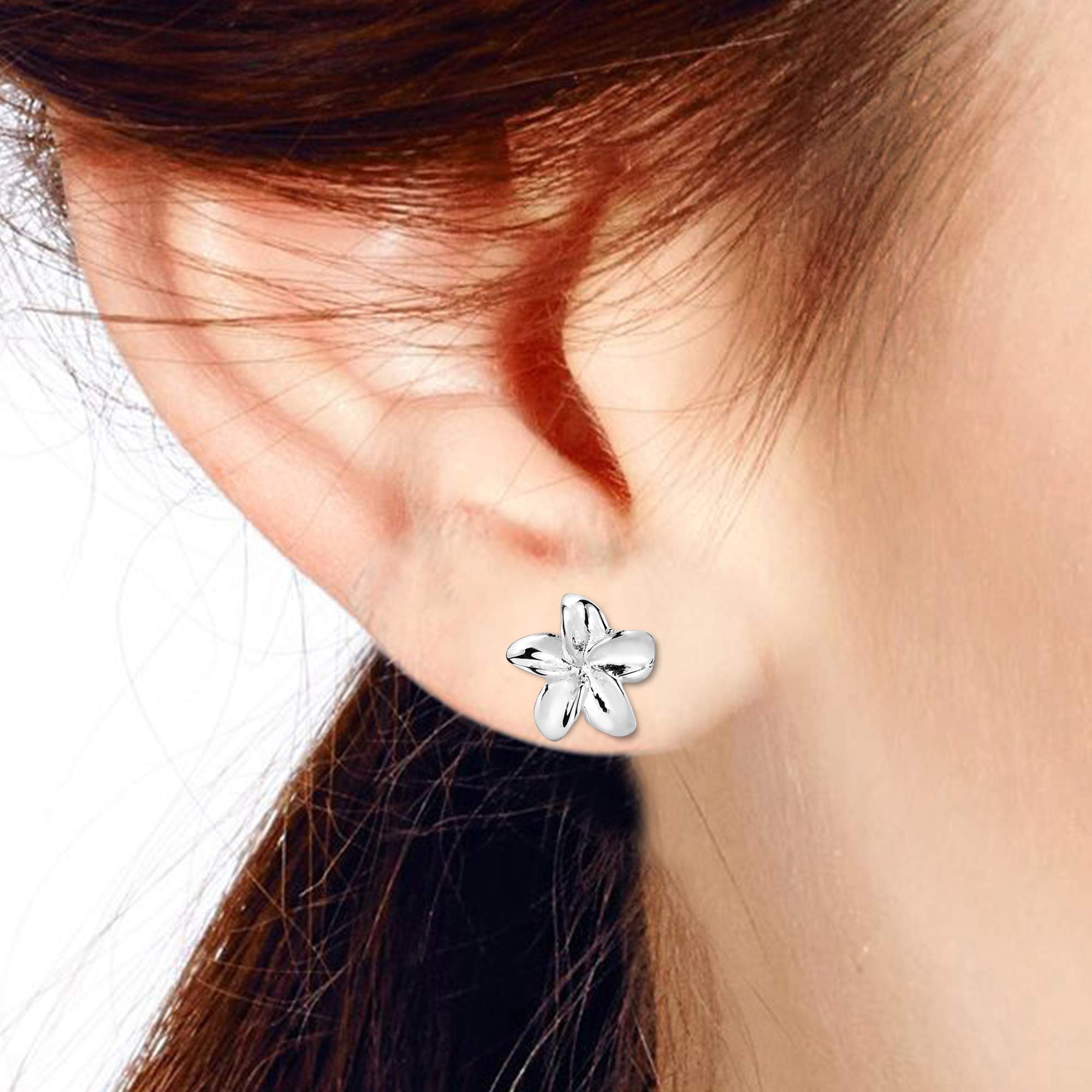 AeraVida Petite Hawaiian Plumeria Flower Sterling Silver Post Earrings | Elegant Sterling Silver Stud Earring for women | Flower Stud Earrings | Trendy Style Stud Earrings | Ornament