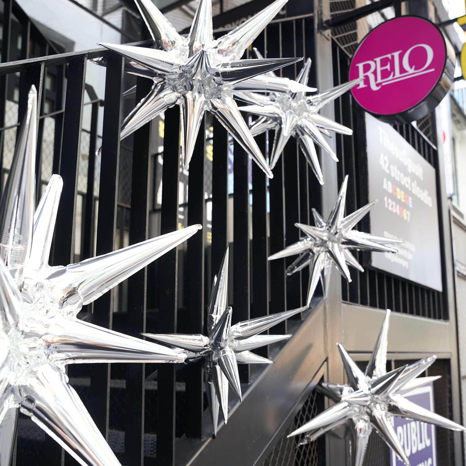 PartyWoo Metallic Silver Star Foil Balloons 6pcs Different Sizes Pack of 27 22 Inch Starburst Spike Mylar Balloons for Graduation Anniversary Bachelorette Engagement Birthday Party Decorations