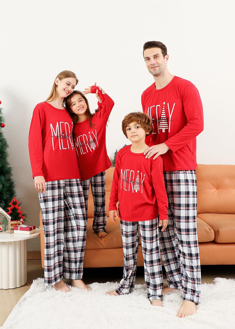 VNVNE Christmas Pajamas for Family Pjs Matching Sets, Red Merry Christmas Printed Top and Plaid Pants Holiday Pajamas for Women/Men/Couples(Youth,6-8T)