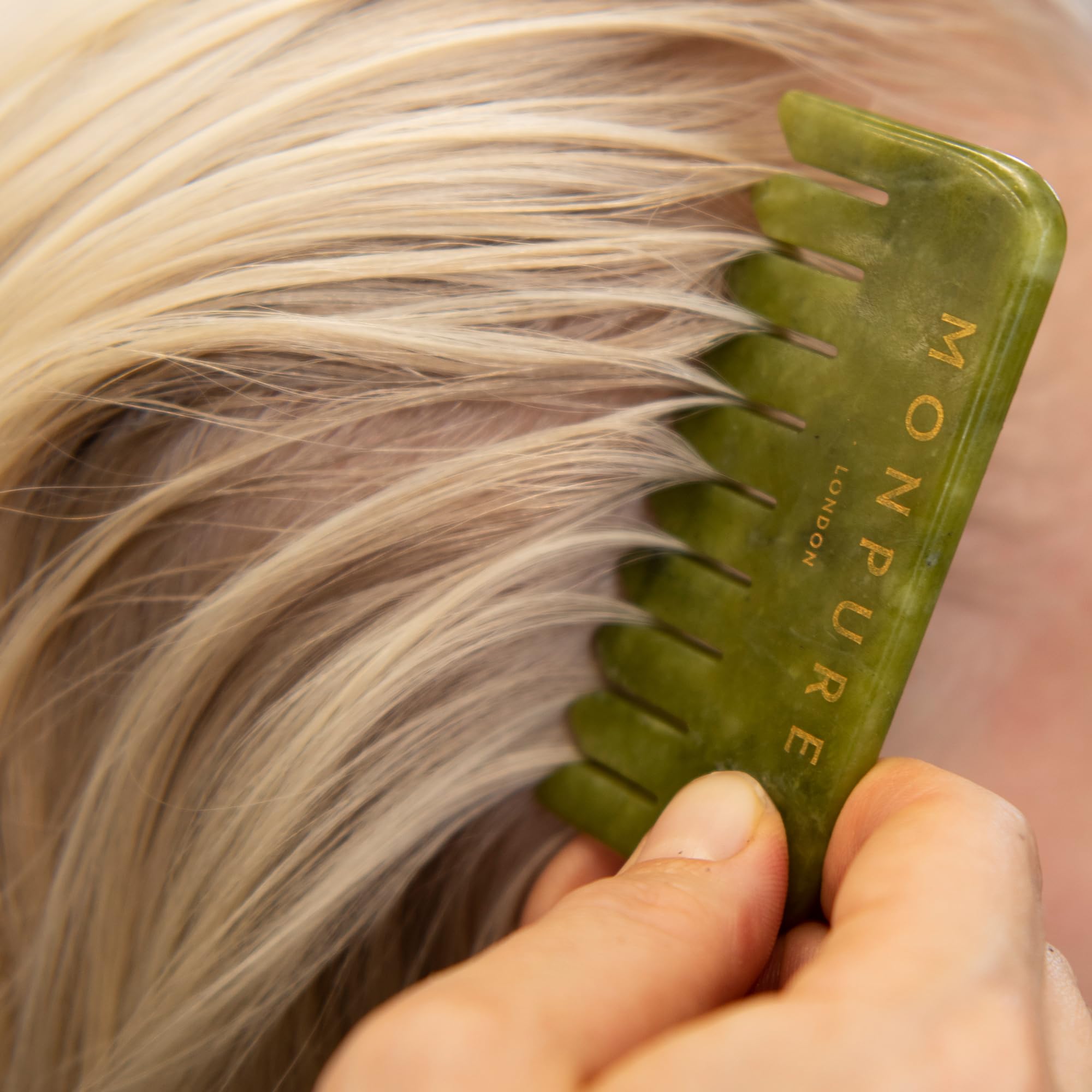 Heal and Energize Jade Comb