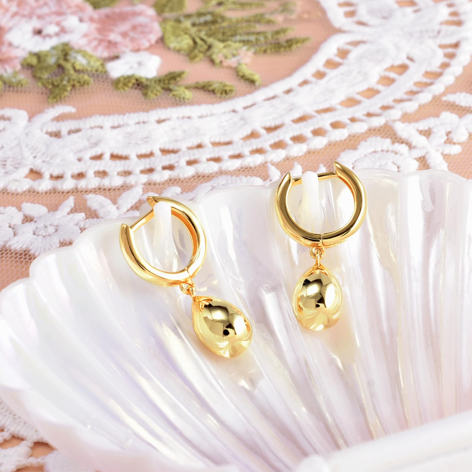 ELEDUCTMON Teardrop Gold Dangle Earring, Sterling Silver, Hypoallergenic, Lightweight, Minimalist Fashion Hoop Earrings, Trendy Gifts for Her, Valentine's Day, Christmas, Birthday