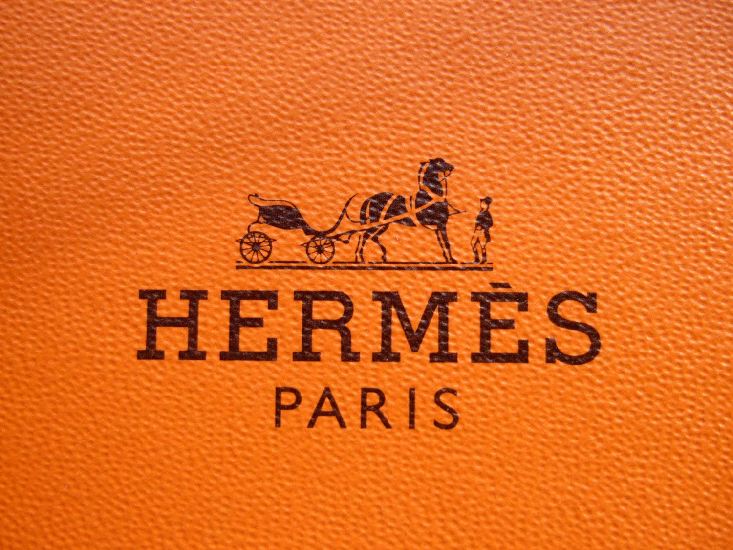 Hermès Soap - Eau d'Orange Verte Luxury Perfumed Gift Boxed Soap Imported From Hermès Paris - Citrus and Mint Fragrance - 3.5 Ounces / 100 Grams - Gift Boxed Perfumed Soap / Savon Parfume