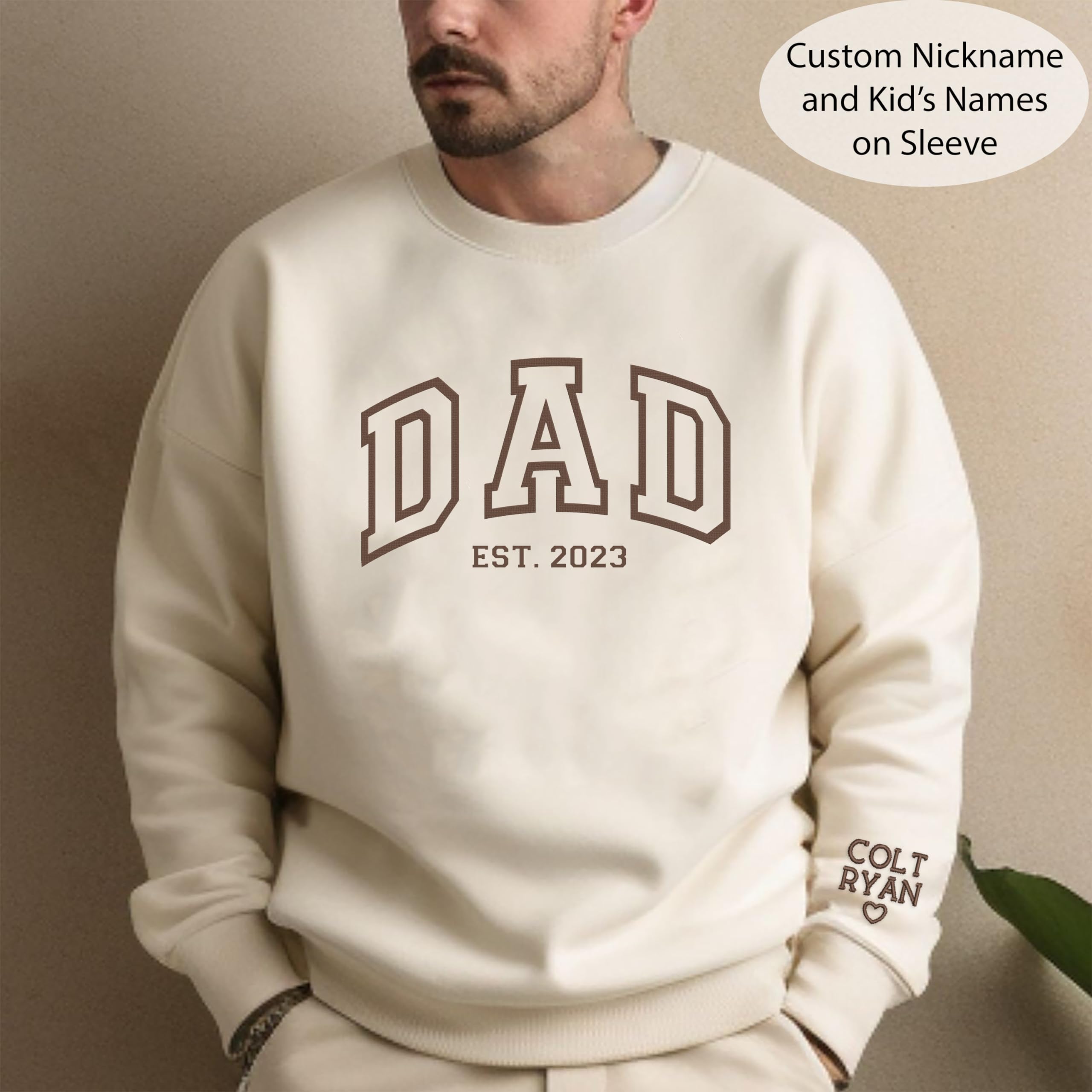 NAZENTI Personalized Dad Embroidered Sweatshirt, Custom Dad Est Shirt with Kids Names, Heart on Sleeve, Grandpa Papa Shirt, Gift for New Dad, Fathers Day Shirt, Birthday Gift for Daddy