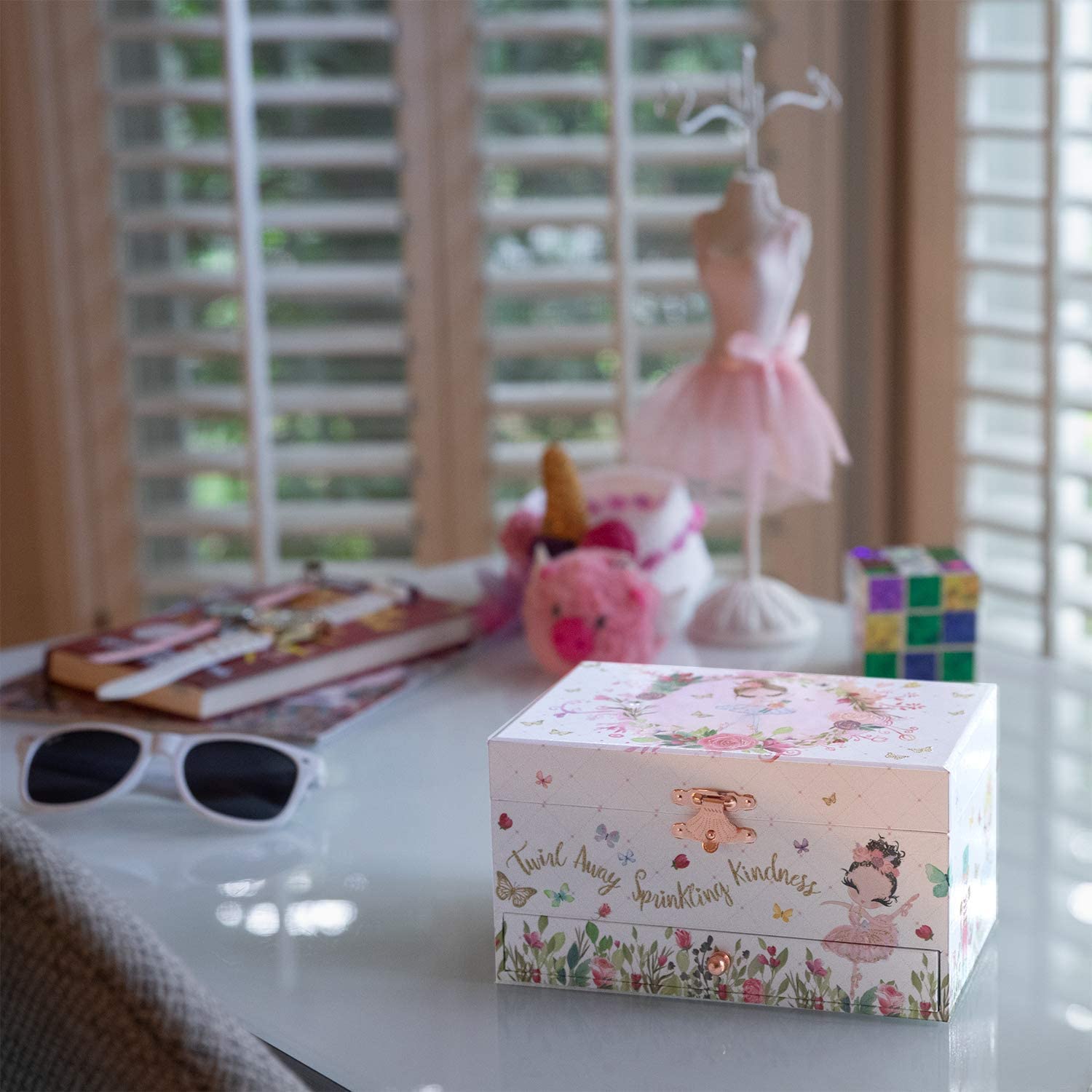 The Memory Building Company Music Box - Ballerina Jewelry Box for Girls and Boys w/Matching Necklace and Bracelet - Birthday Gifts for Girls Age 6 and Up - Stocking Stuffers