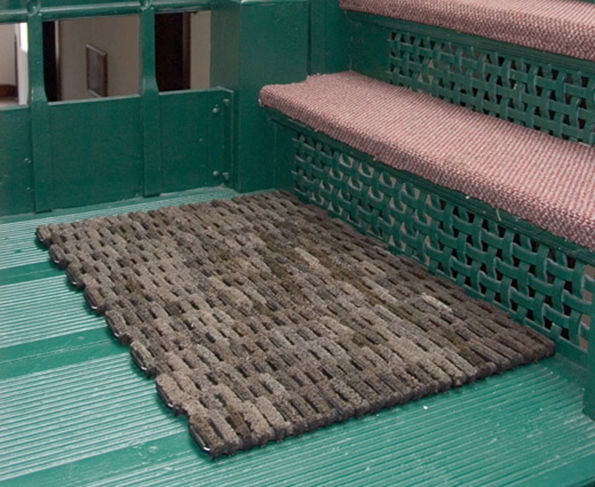 Durable Corporation-400S2436 Dura-Rug Recycled Fabric Tire-Link Outdoor Entrance Mat, 24" x 36",Black