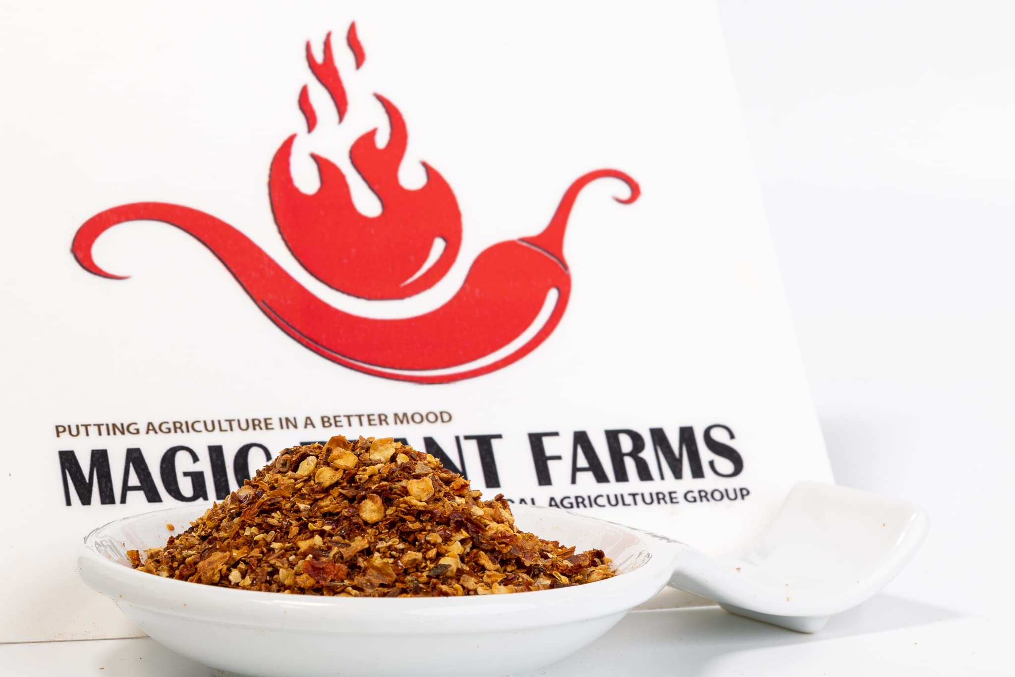 Fiery Farms Carolina Reaper Flakes - 4 oz - 1.5M to 2M SHUs Extremely Hot Red Chili Pepper Flakes, Pure, No Additives