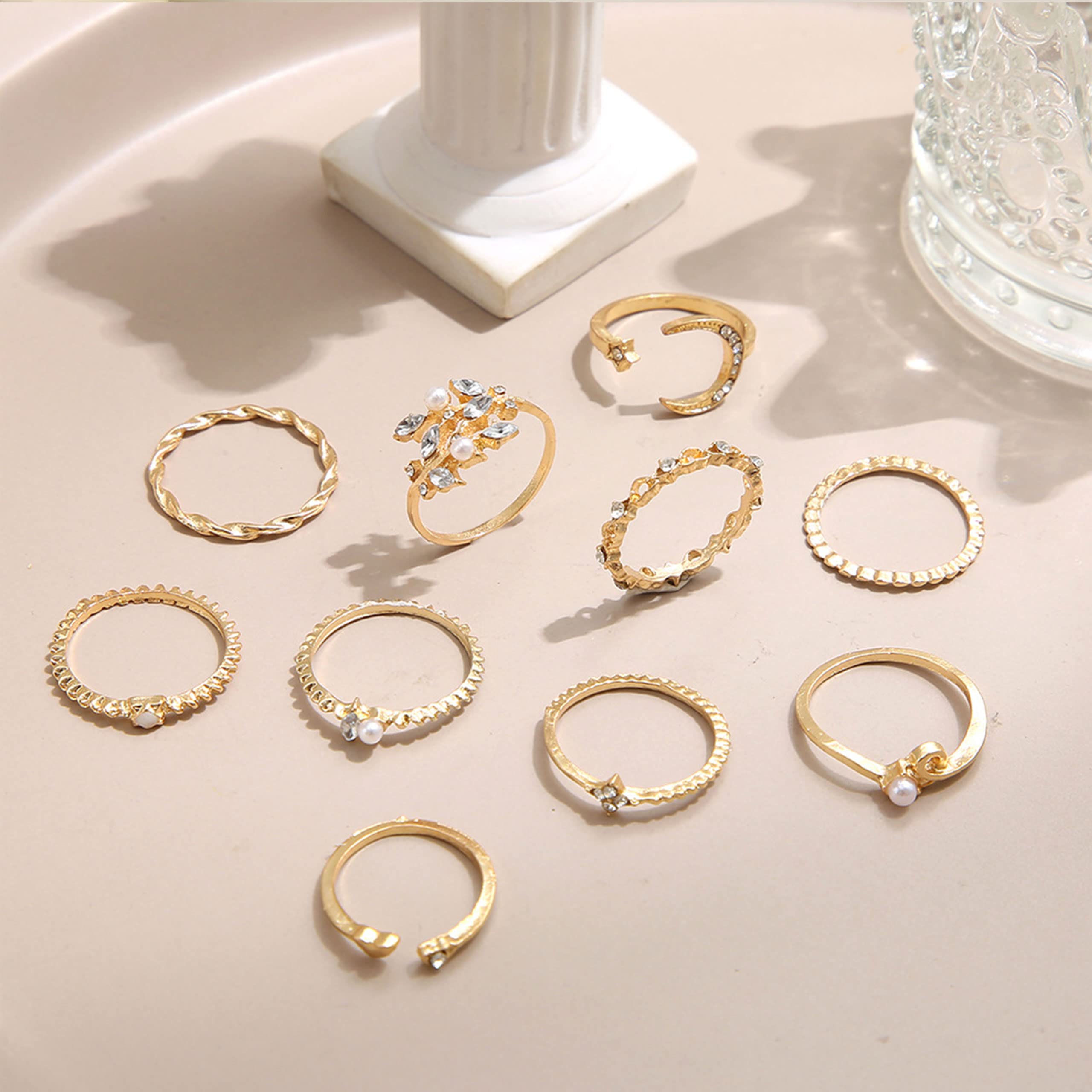 Gold Stackable Rings for Women Gifts Trendy Stuff Simple Star Moon Heart Knuckle Rings Set Boho Rings Cute Stuff Birthday Gifts Valentines Day Gifts