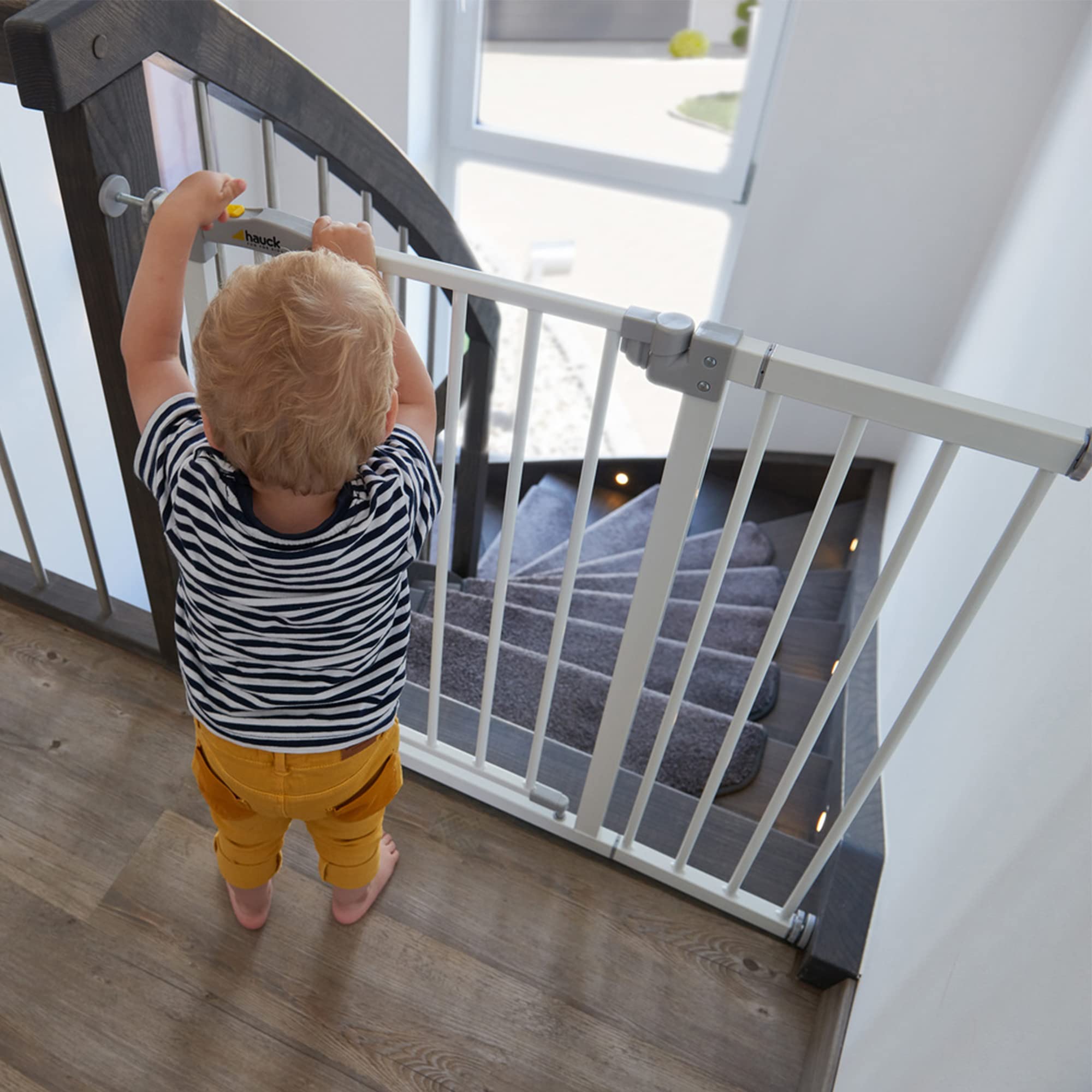 Hauck Open N Stop Pressure Fit Baby & Pet Safety Gate w/ 3.5" Extension, Accommodates 33 to 35" Wide Home Doorway, Stairway, or Hallway, White