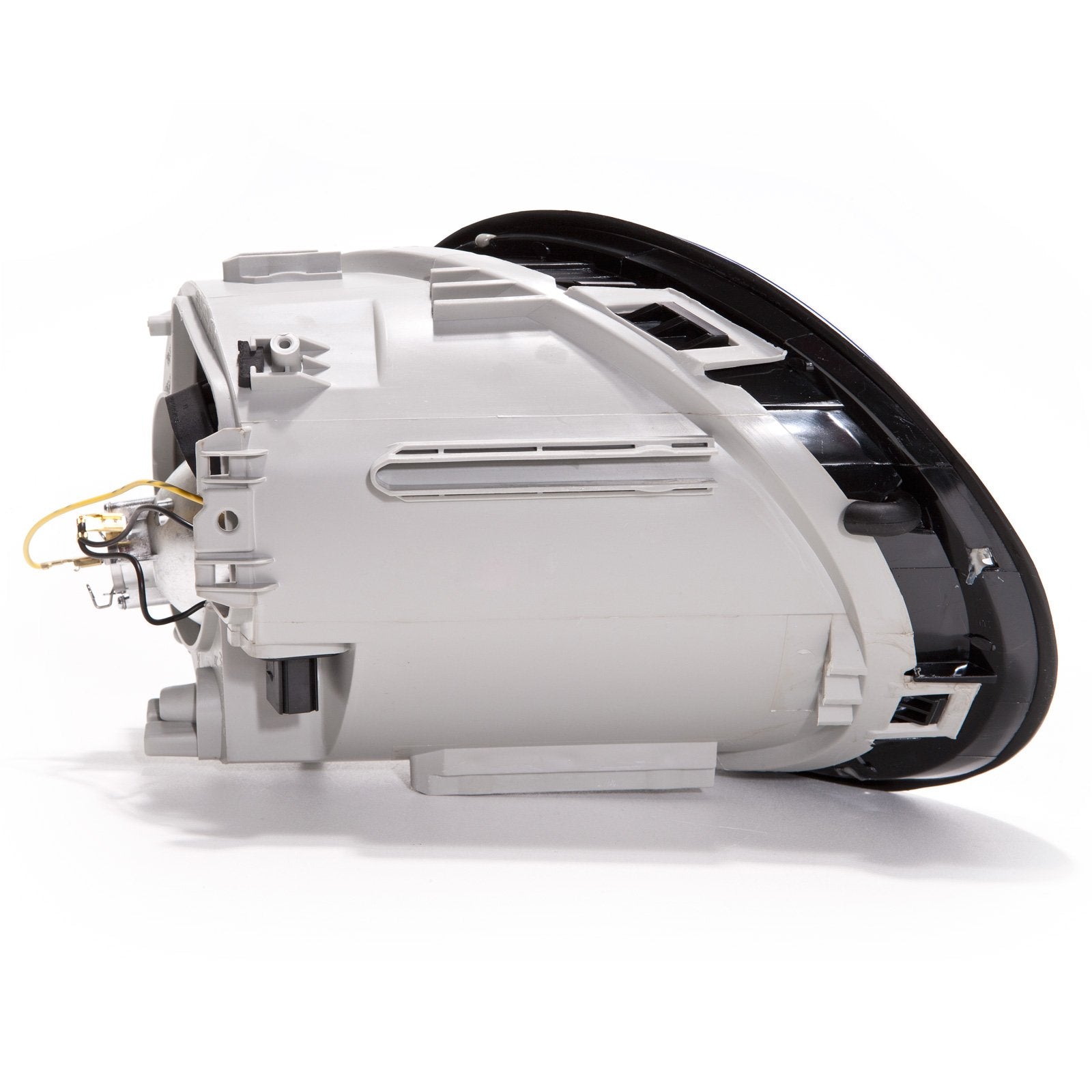 HEADLIGHTSDEPOT Chrome Housing Halogen Headlights Compatible with Volkswagen Beetle 1998-2005 Includes Left Driver and Right Passenger Side Headlamps