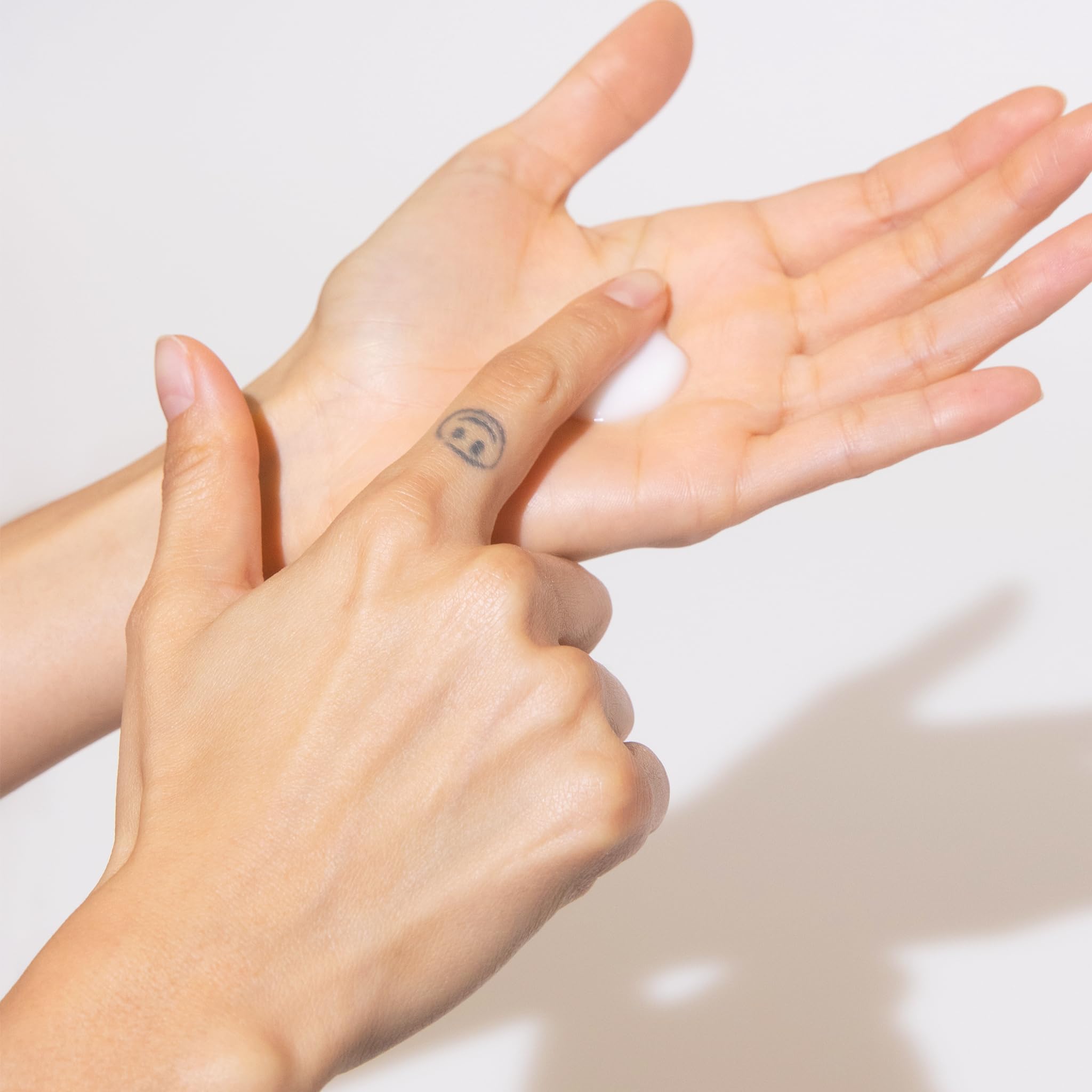 Dermalogica Clear Start Skin Soothing Hydrating Lotion, Lightweight Moisturizer for Dry + Sensitive Skin with Hyaluronic Acid and Squalane, Calms + Soothes