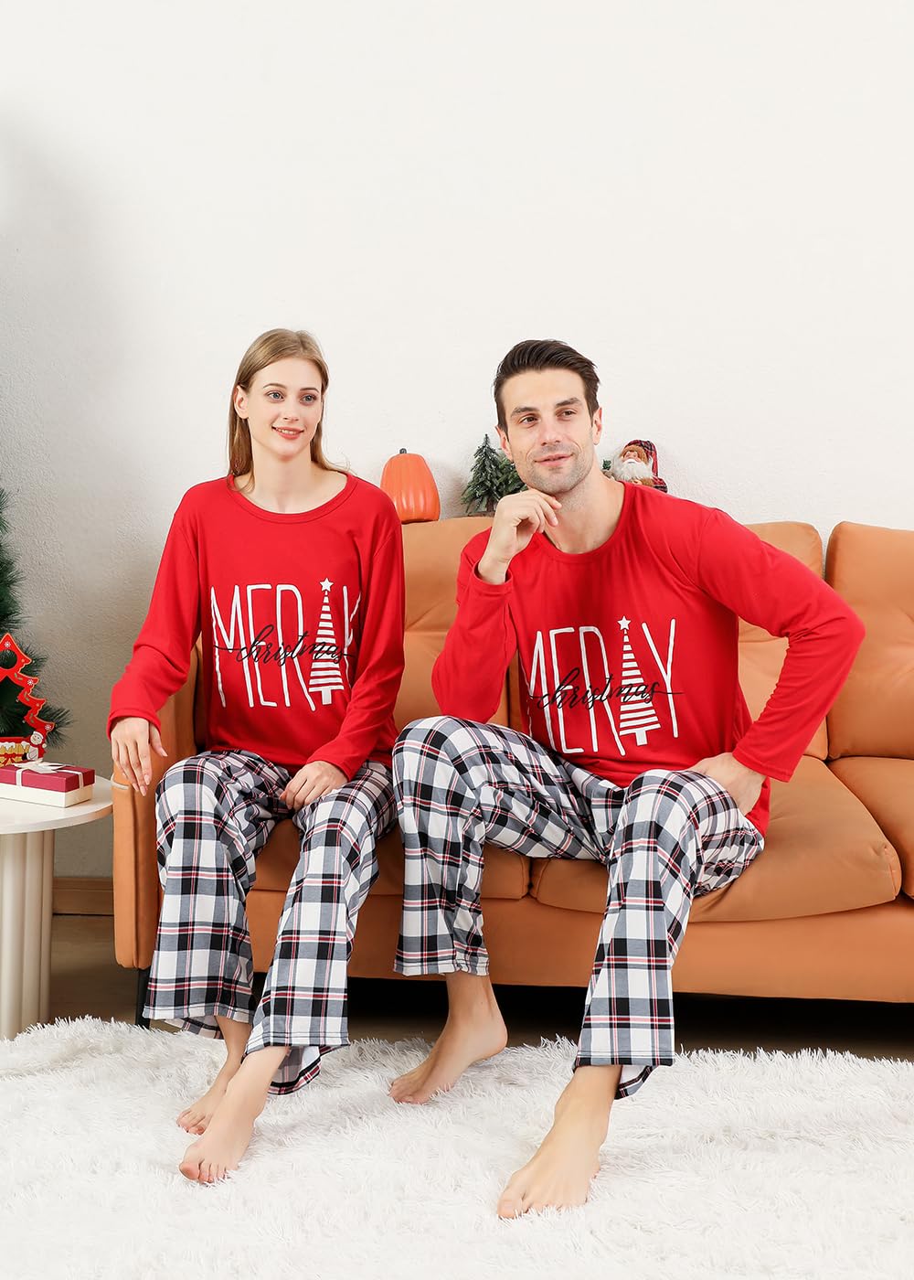 VNVNE Christmas Pajamas for Family Pjs Matching Sets, Red Merry Christmas Printed Top and Plaid Pants Holiday Pajamas for Women/Men/Couples(Youth,6-8T)