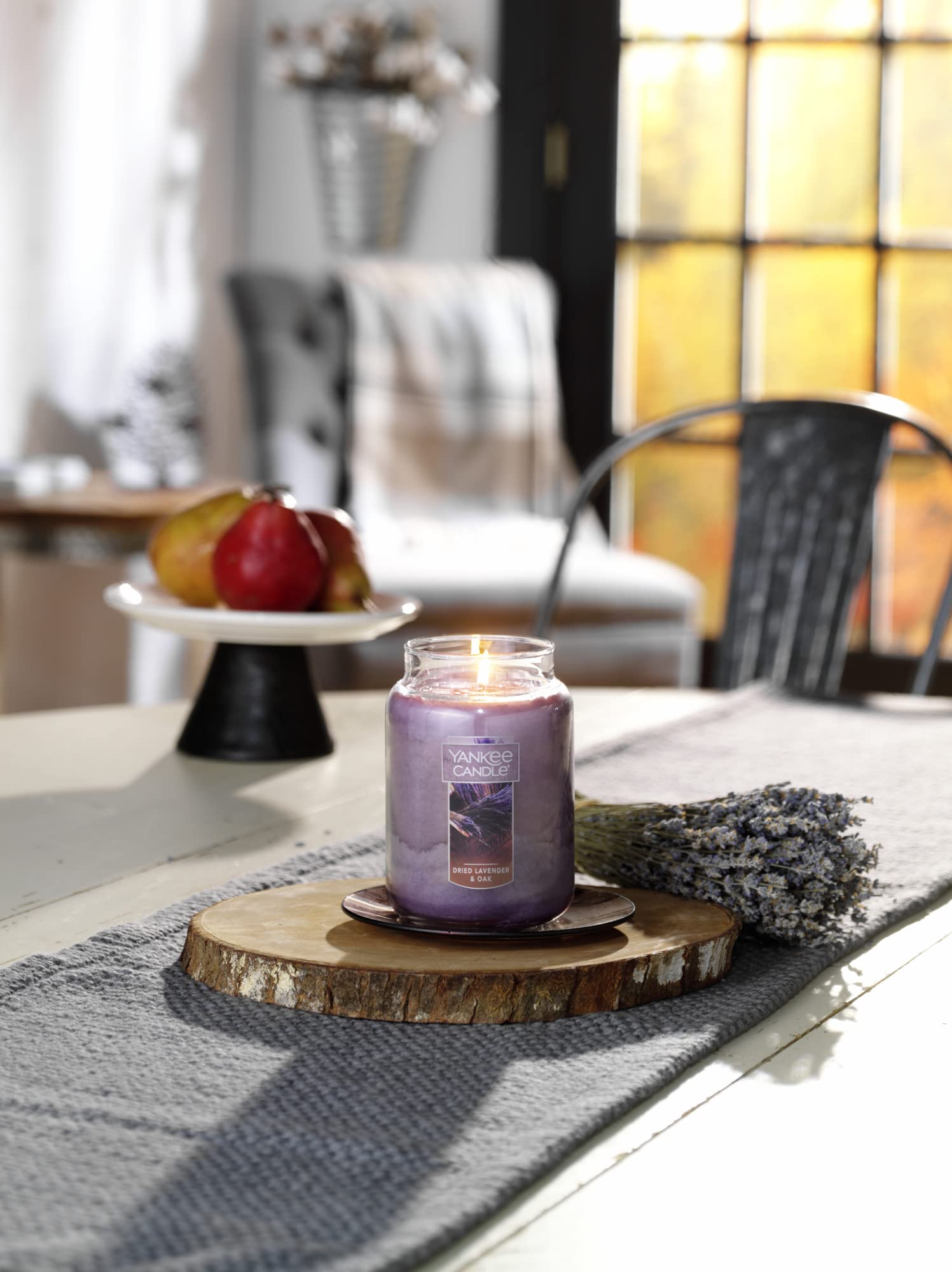 Yankee Candle Dried Lavender & Oak Scented, Classic 22 Oz Large Jar Single Wick Aromatherapy Candle, Over 110 Hours of Burn Time, Ideal for Creating a Welcoming Home, Perfect for Gifting