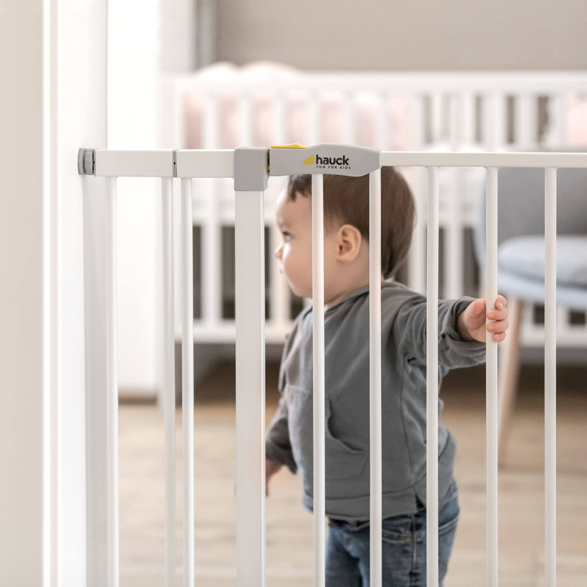 Hauck Open N Stop Pressure Fit Baby & Pet Safety Gate w/ 3.5" Extension, Accommodates 33 to 35" Wide Home Doorway, Stairway, or Hallway, White