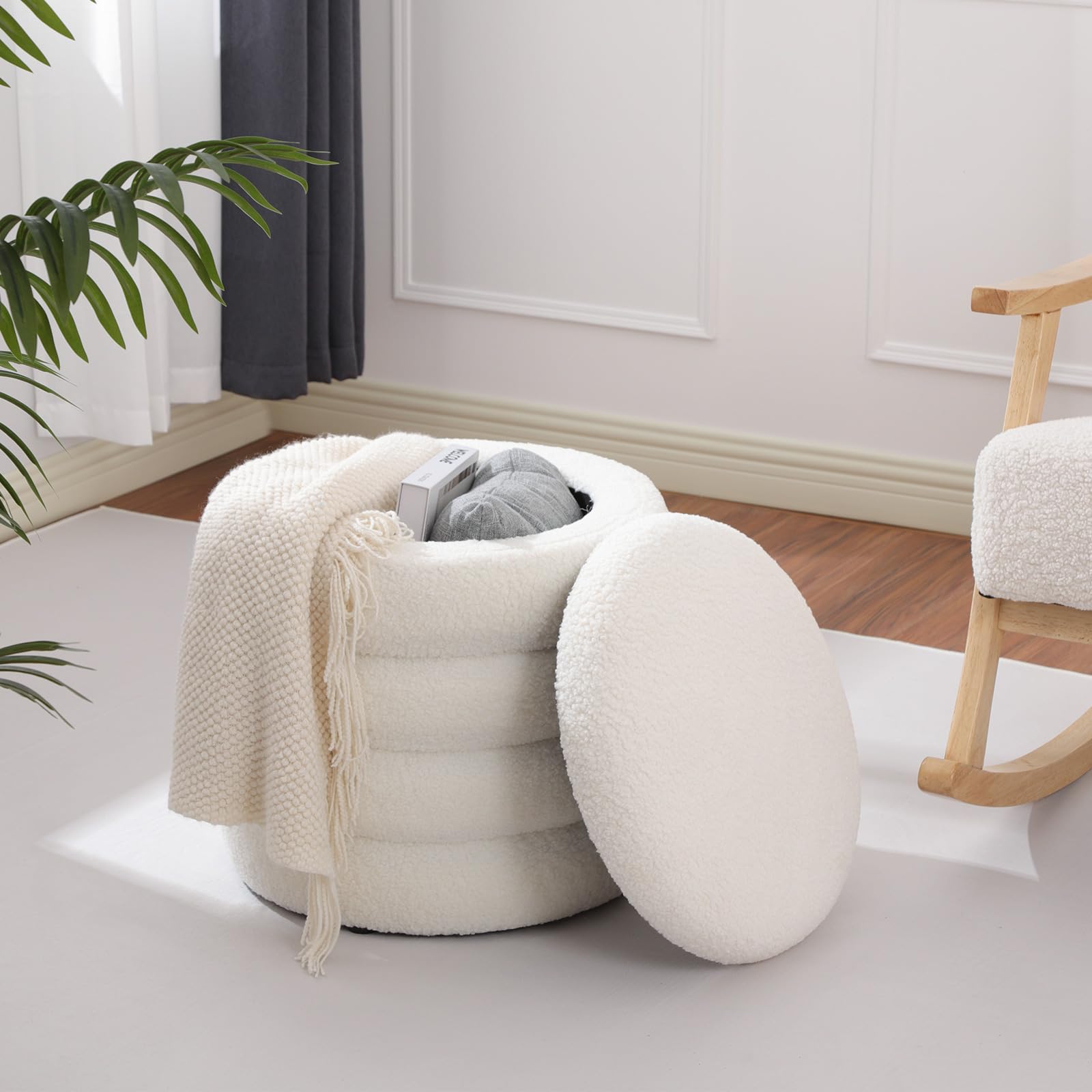 Dolift Teddy Sherpa Round Ottoman with Storage, Modern Upholstered Vanity Stool Foot Rest, Small White Boucle Storage Ottoman for Bedroom, Living Room, Entryway, Dorm