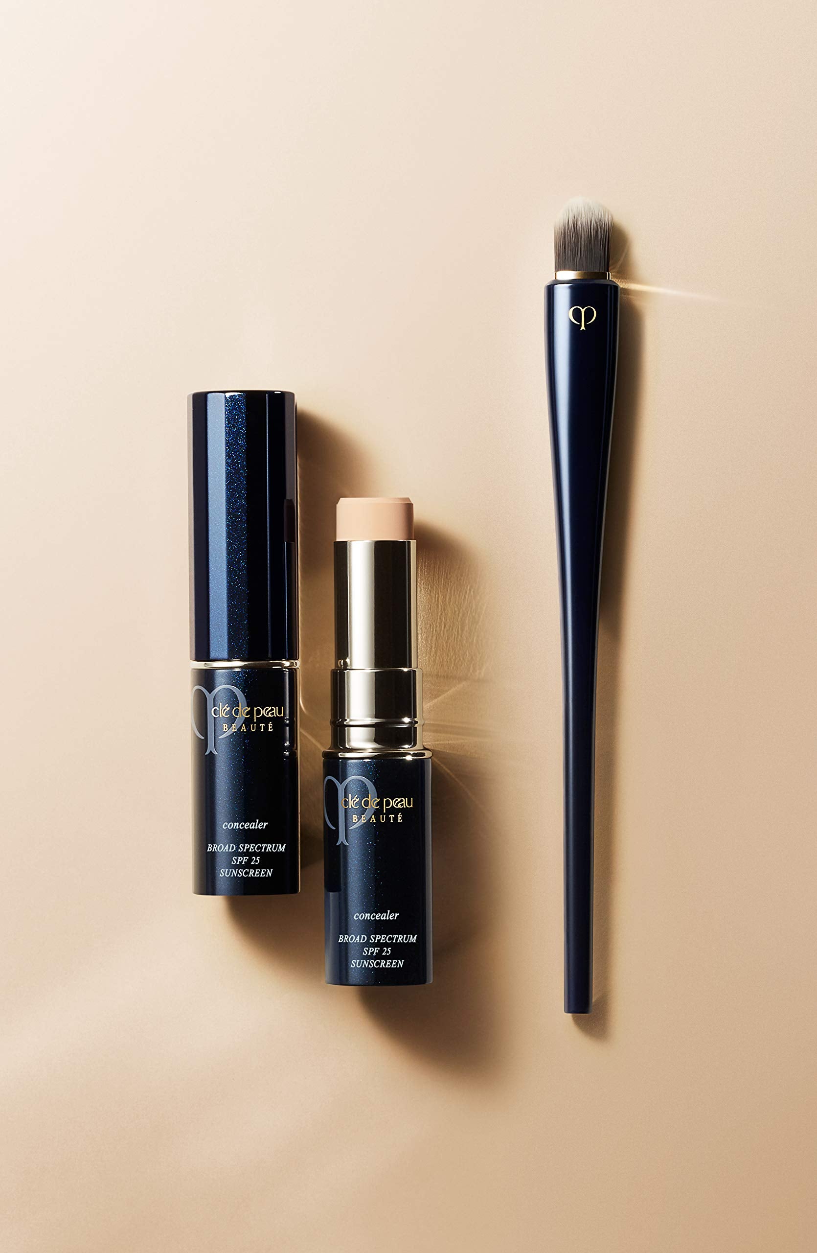 Clé de Peau Beauté, Concealer Brush