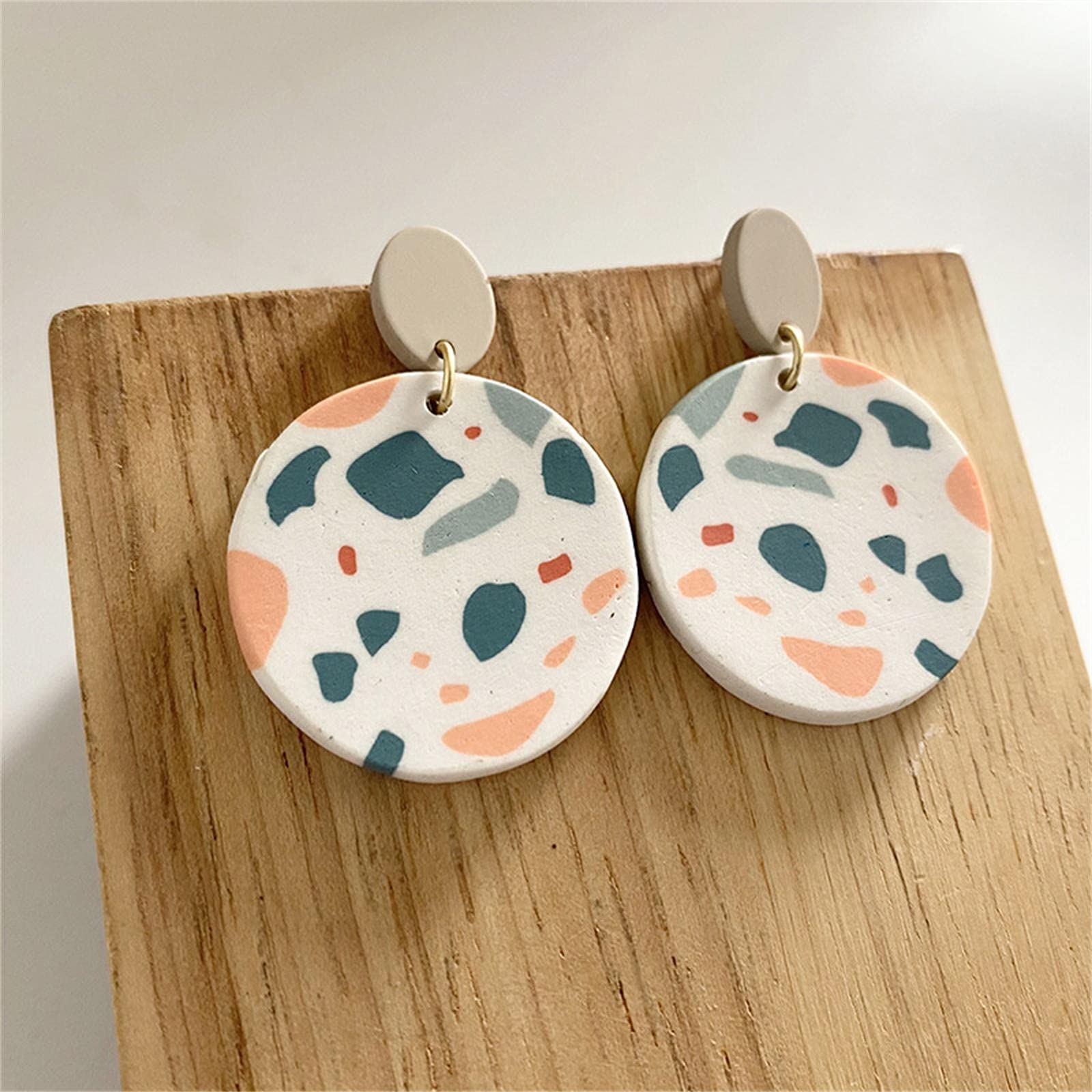 Handmade Polymer Clay Dangle Earrings Minimalist Colorful Leaf Pattern Round Earrings for Women Jewelry(A)