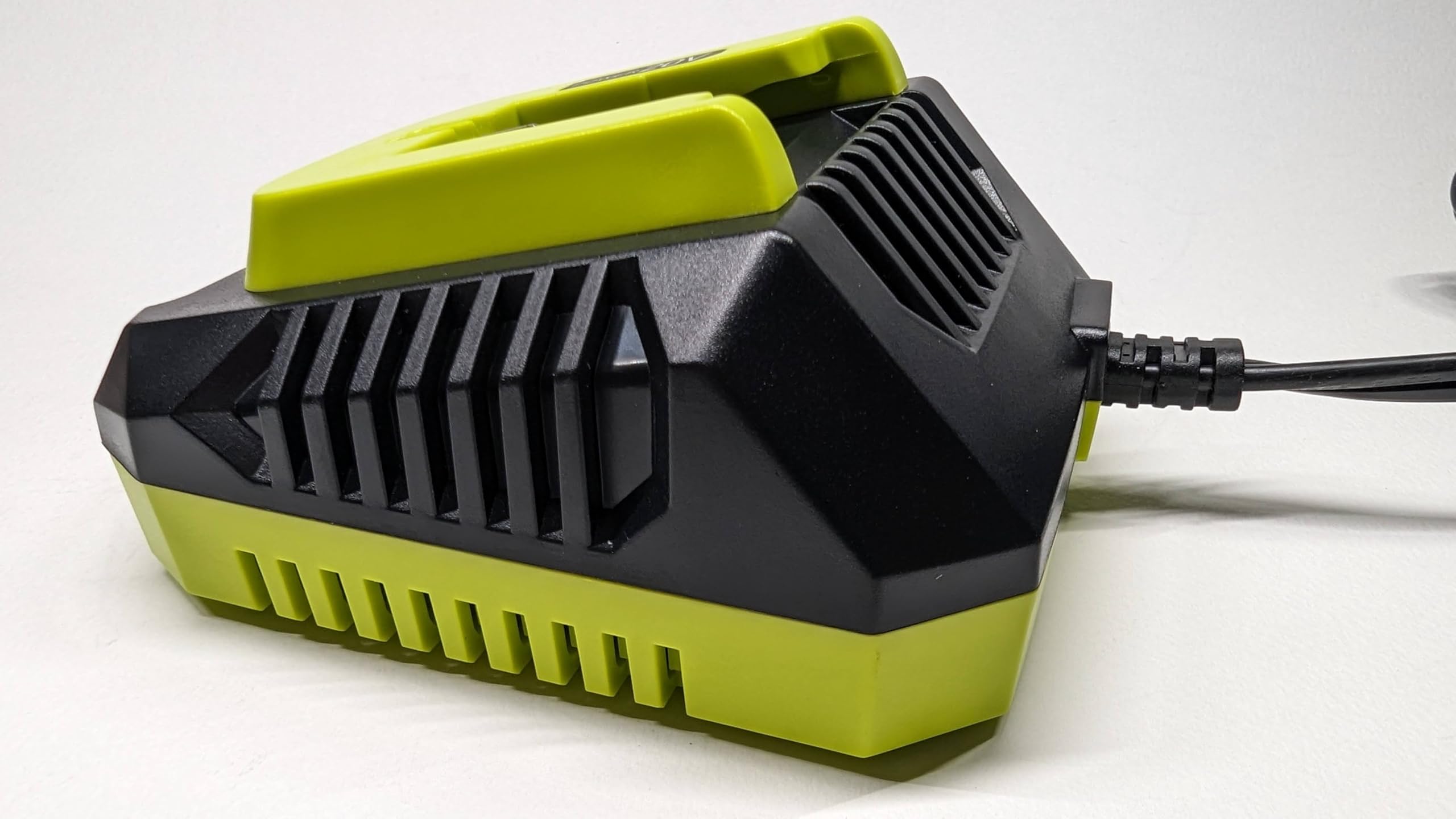 SnapFresh OEM 20V Battery Fast Charger BBT-XH20V for BBT-DC20A BBT-DC40A Batteries, Compatible with All SnapFresh 20V Tools, Replacement by Milestock