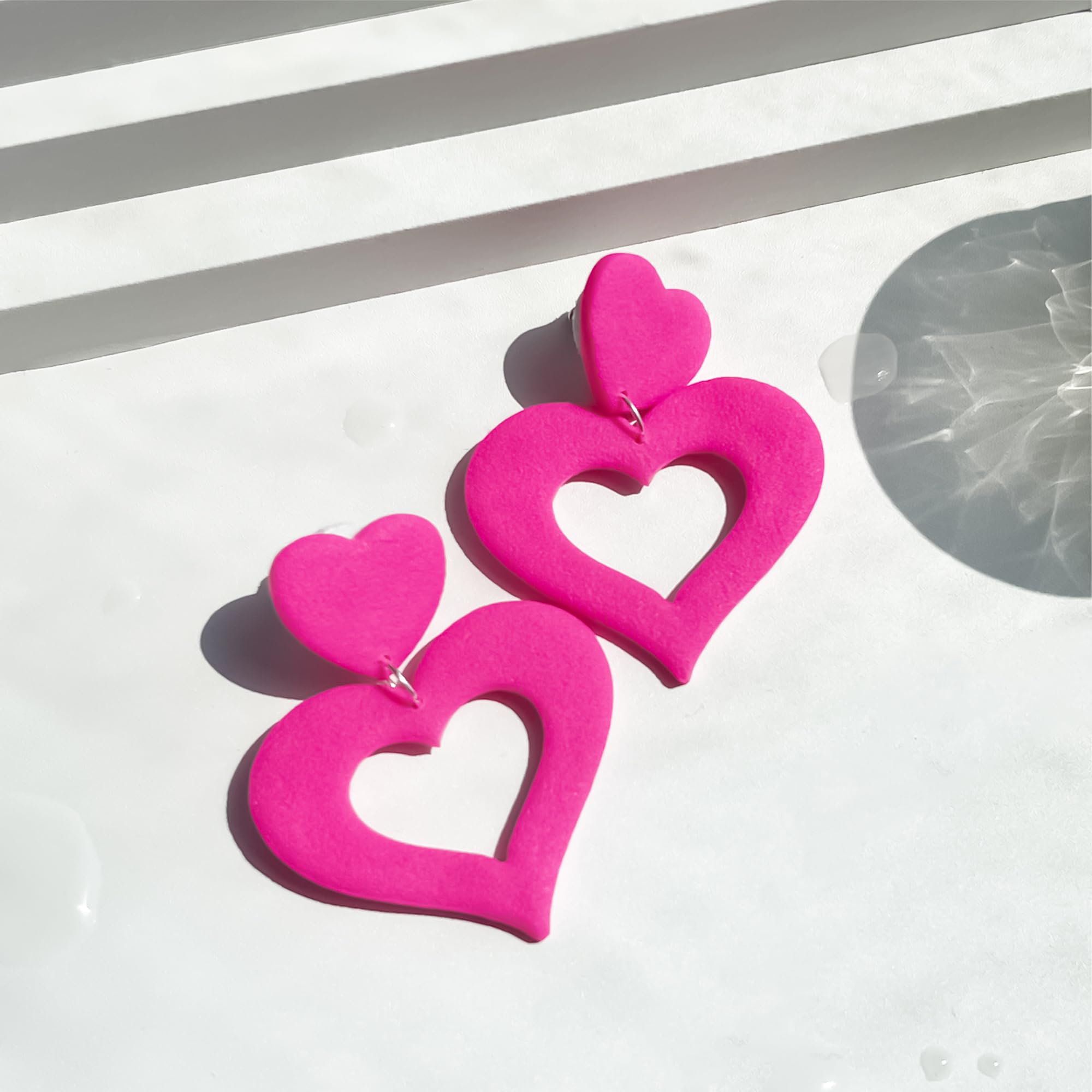 Handmade Hot Pink Heart Earrings Lightweight Heart Dangle Earrings For Women Dangling Heart Shaped Earrings Mother's Day Valentine's Day Gift