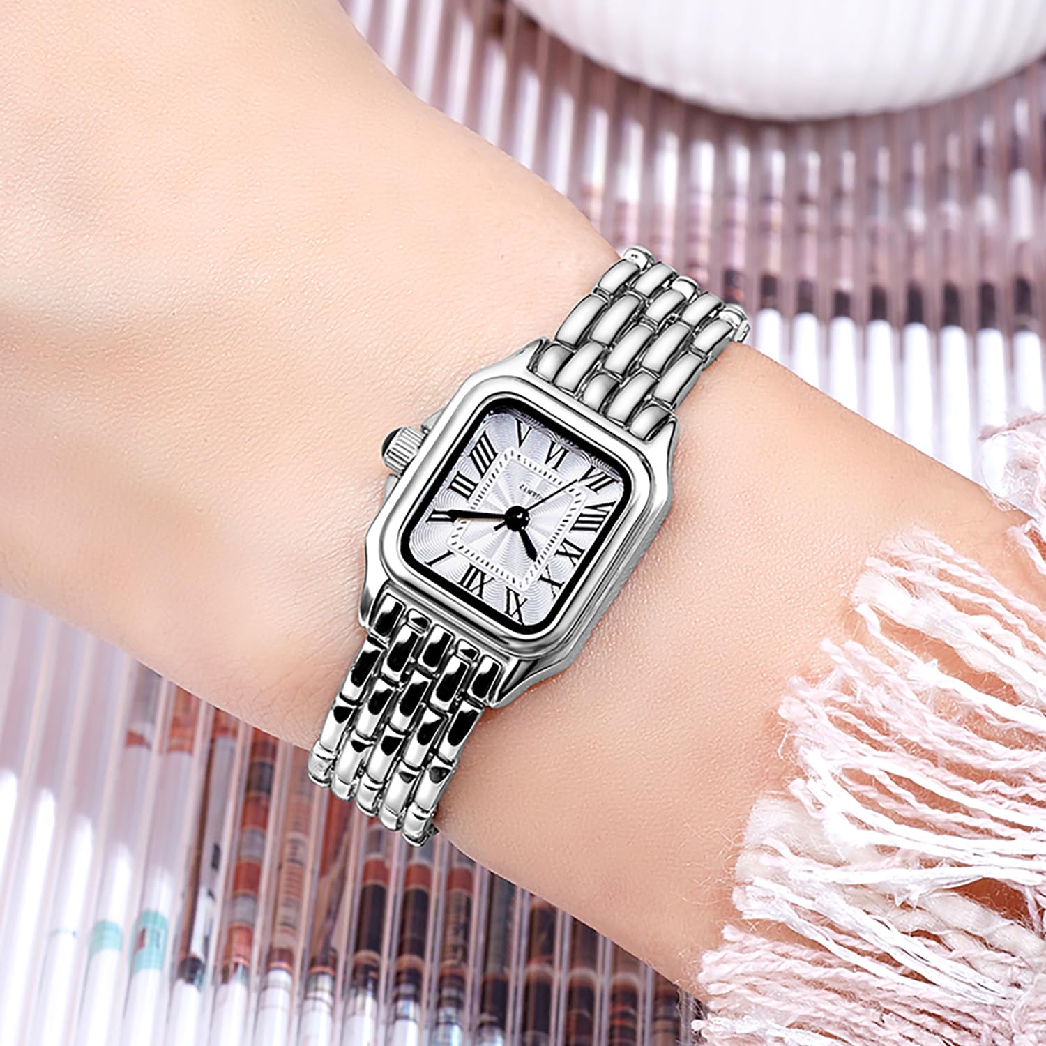 BESTKANG Women's Watch, Vintage Square Classic Luxury Watch with Roman Numerals Quartz Movement Gold/Silver/Two-Tone Stainless Steel Band Elegant Dress Wrist Watches for Women (Silver White)