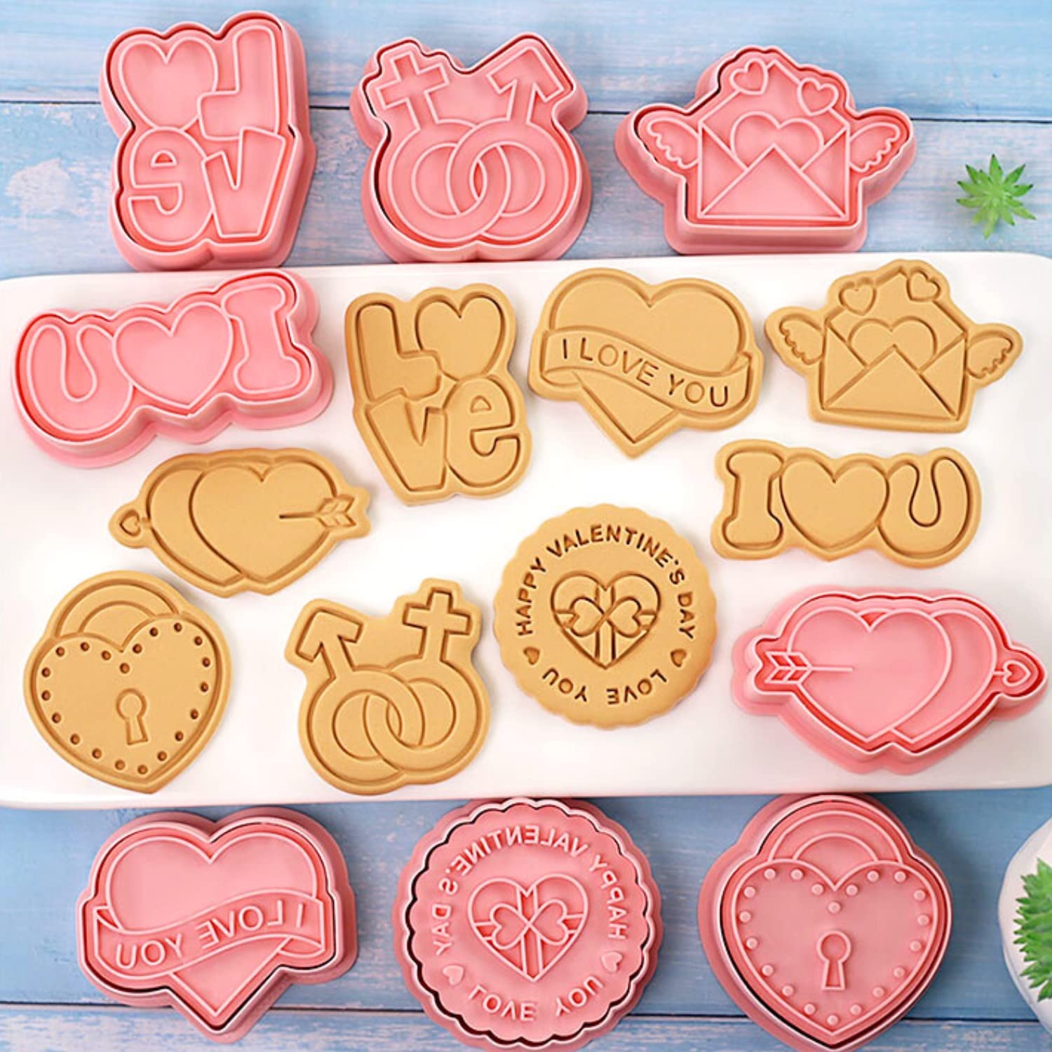 Valentines Day Cookie Cutter Set-8 Pieces Plastic Valentines Cookie Cutters-3D Valentines Cookie Cutter Stamp for Valentine's Day Baking.