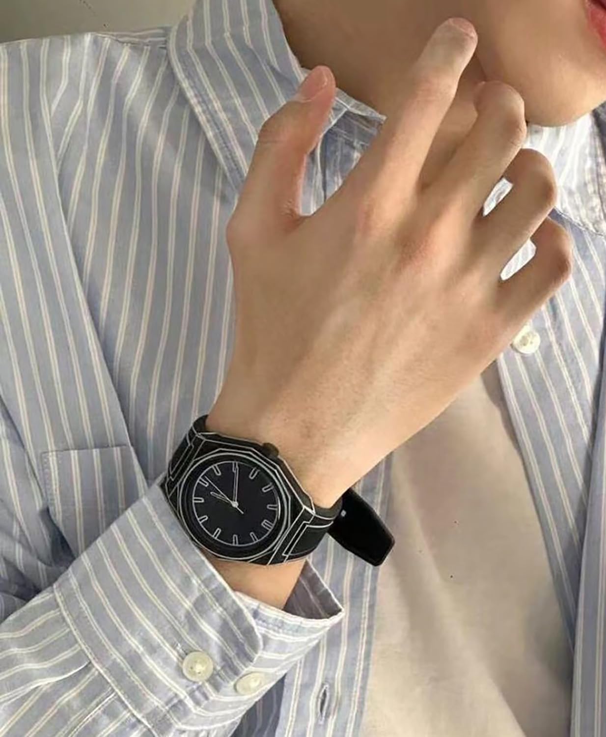 BESTKANG Anime Series Themed Watch, Minimalist Analog Quartz Watch with Artistic Dial and Soft Silicone Strap, Unique Gift for Anime Fans