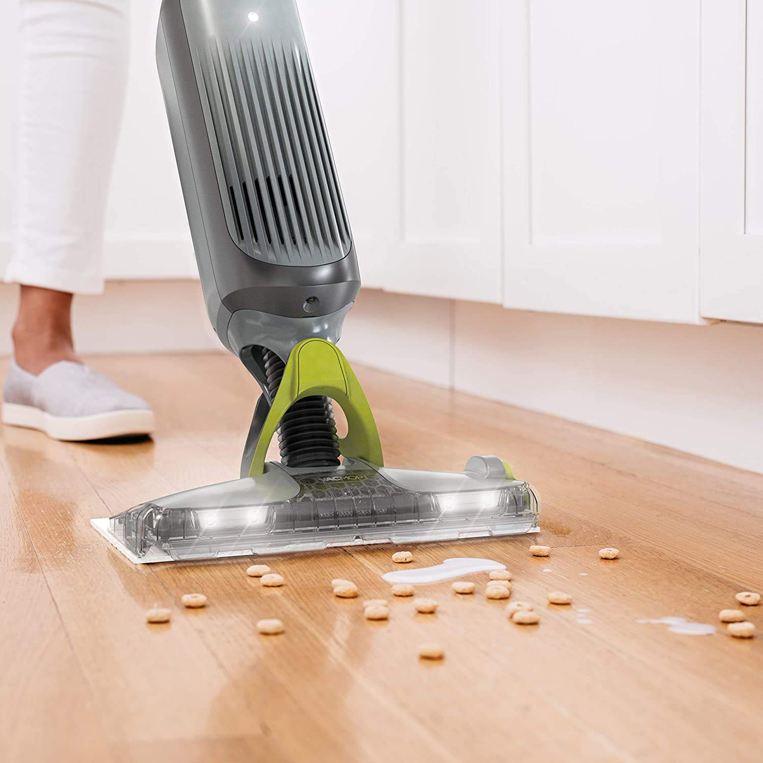 Shark VACMOP Disposable Hard Floor Vacuum and Mop Pad Refills, Absorbent & Durable Mop Pad Refills, Easy-to-Use for Floors (60 ct.)