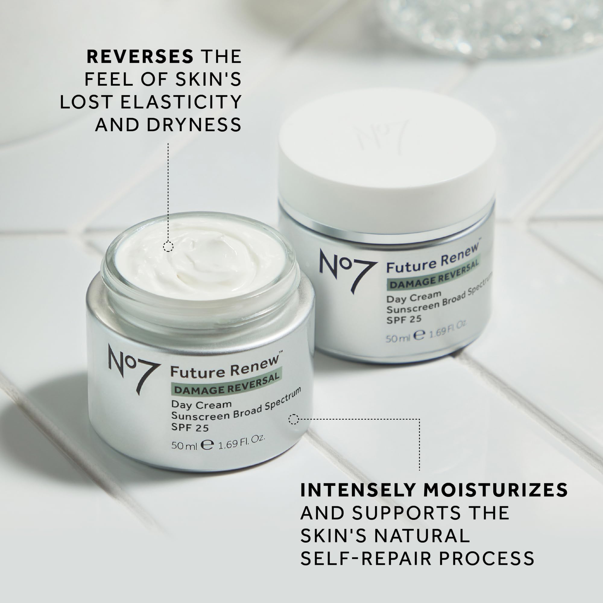 No7 Future Renew Damage Reversal Day Cream SPF 25 - Anti Aging Face Cream with SPF for Visible Sun Damage - Protects, Moisturizes & Reverses Dullness - Suitable for All Skin Types (1.69 Fl Oz)