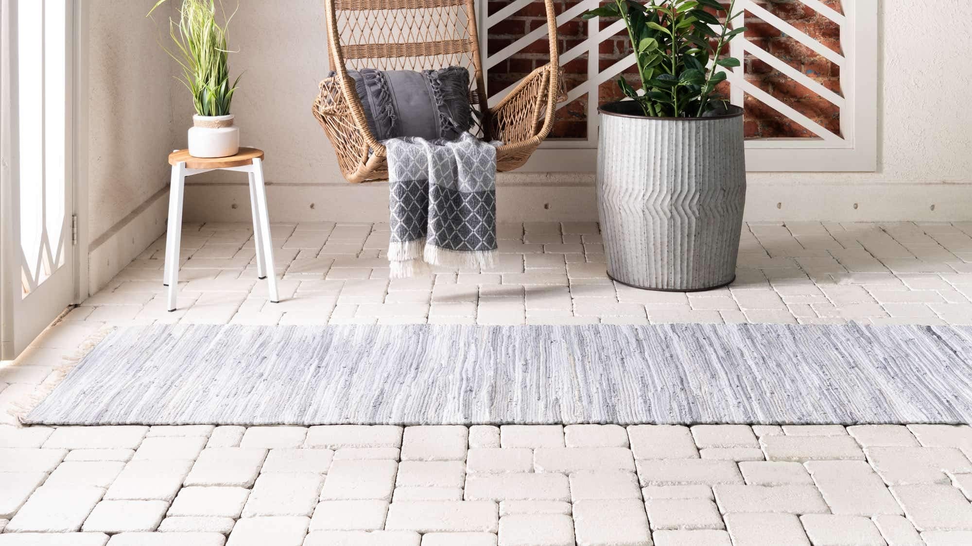 Unique Loom Chindi Cotton Collection Soft Hand Woven Natural Fiber Striped Area Rug, 2 ft 2 in x 6 ft 7 in, Gray/Ivory