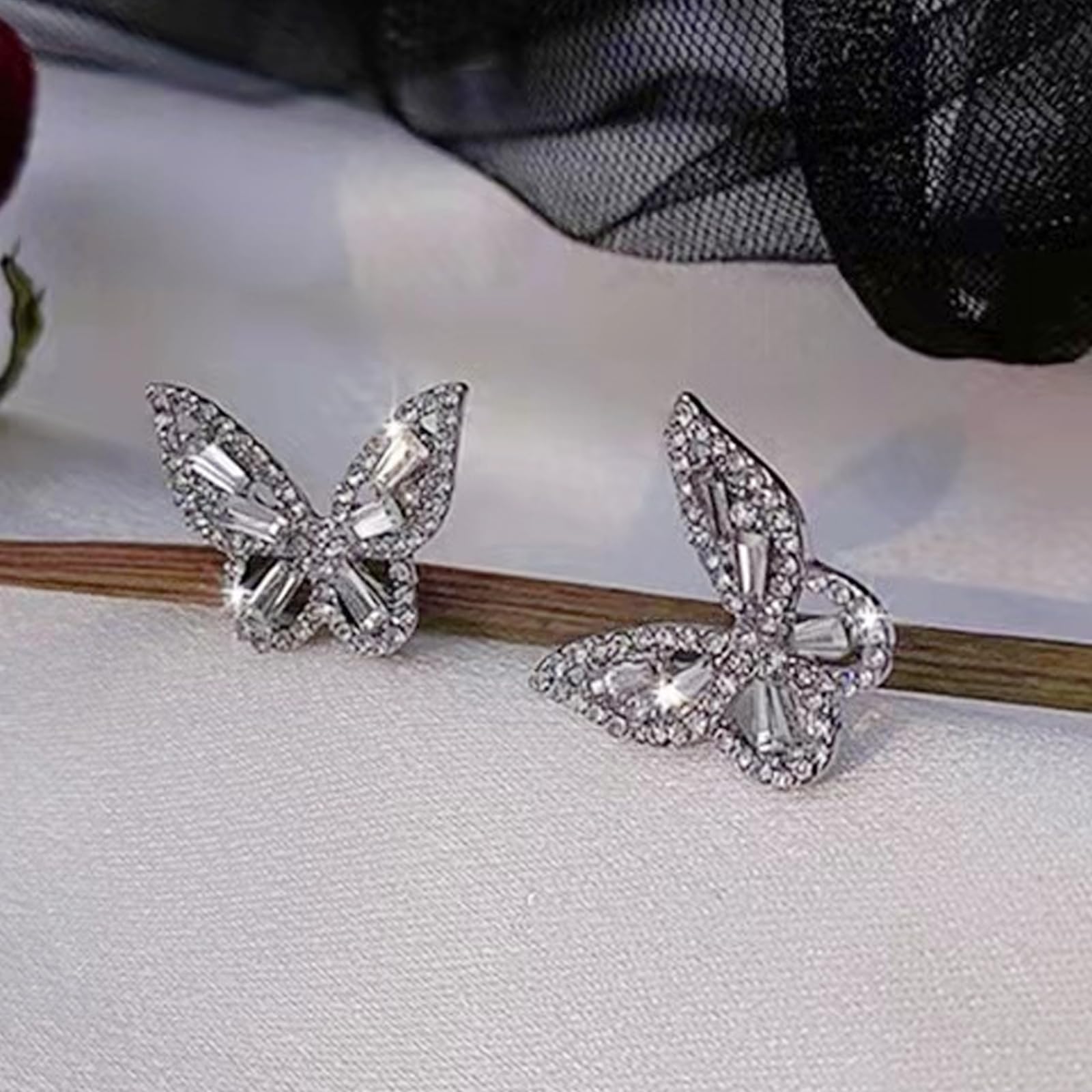 Silver Sparkly Bow Earrings for Women Rhinestone Chain Tassel Earring Crystal Fairy Teardrop Jewelry Gifts for Her Prom Dress Jewerly 2024(silver butterfly) Wedding Gifts