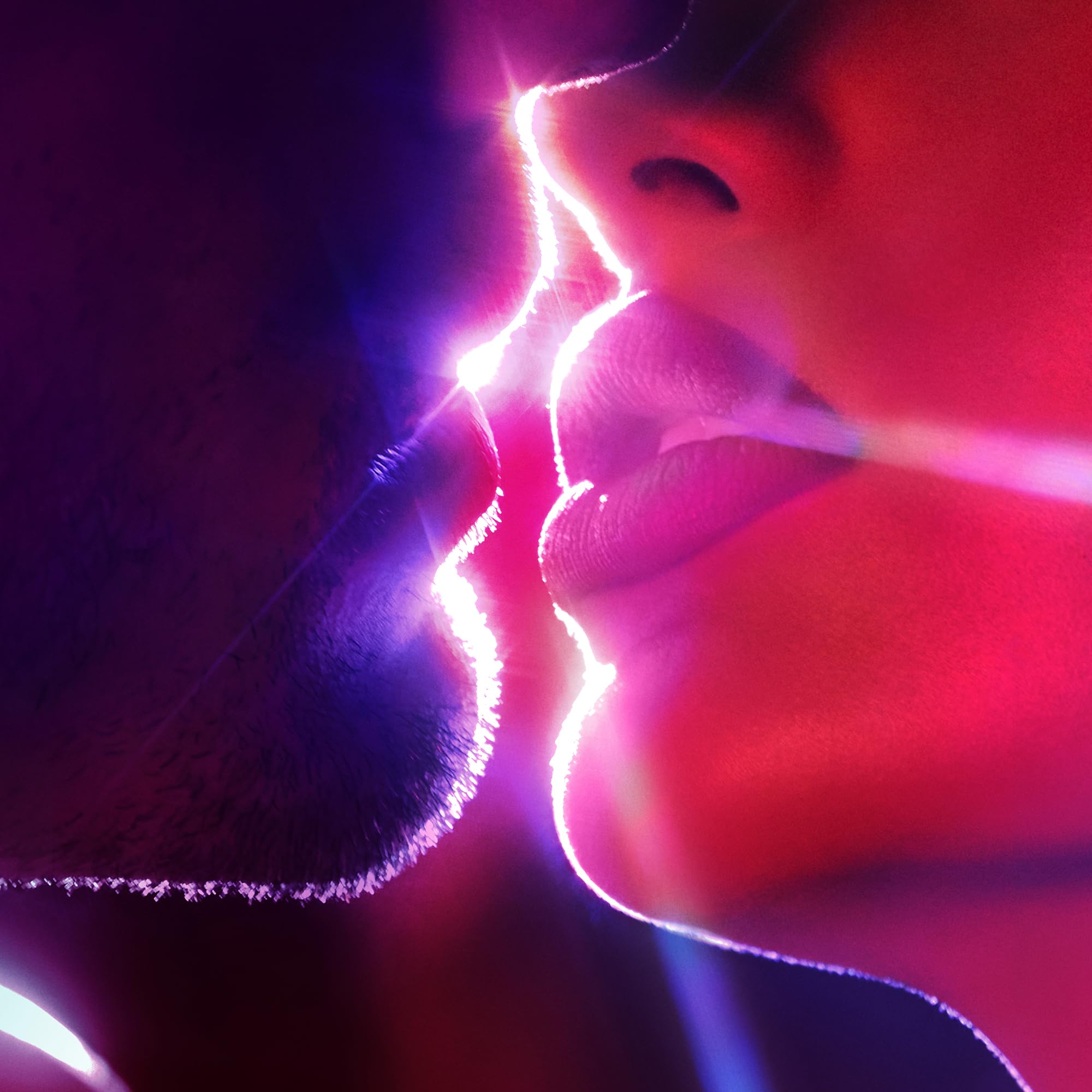 Charlotte Tilbury More Sex Eau De Parfum - Emotion-Boosting Sandalwood Perfume Enriched with Naturally-Derived Oils - Long-Lasting Scent with Notes of Black Pepper, Velvety Musk & Ambery Wood (10ml)