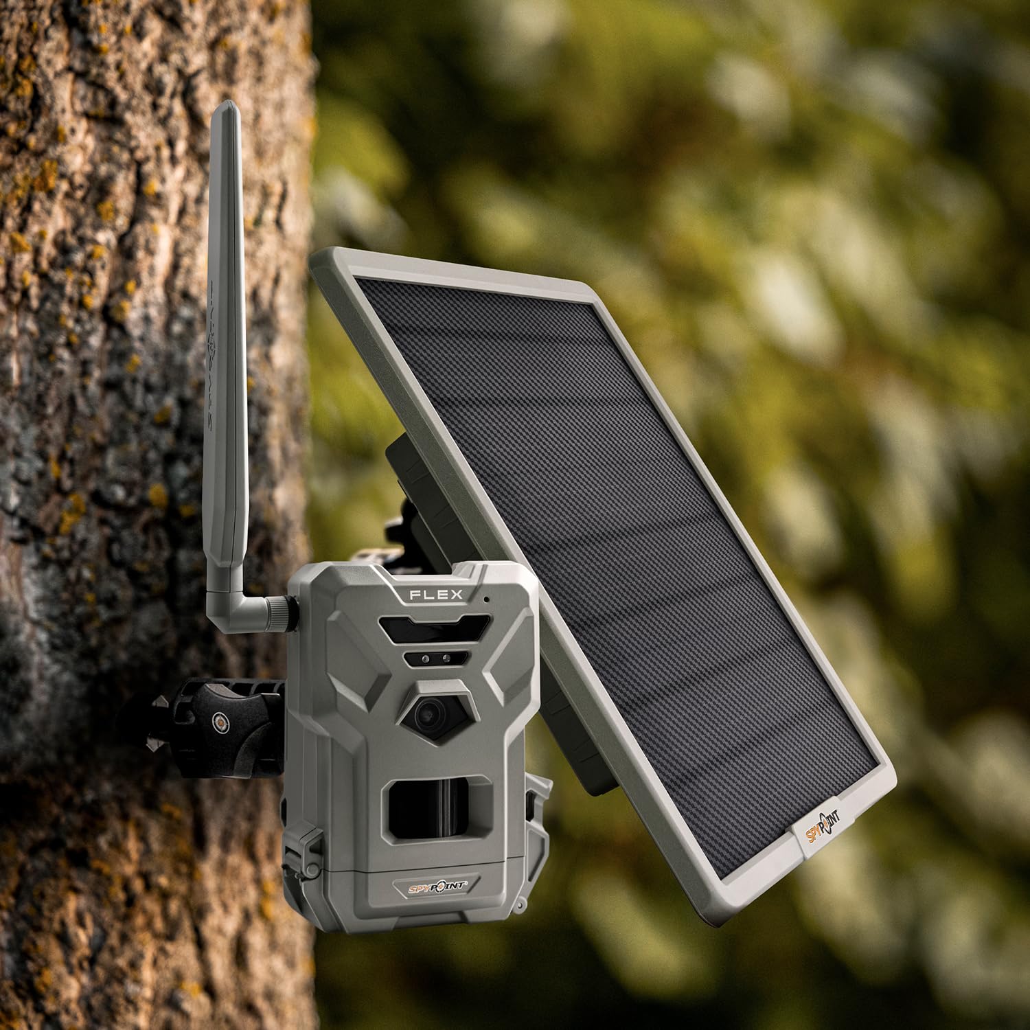 SPYPOINT Solar Panel SPLB-22 for Trail Camera with Internal Battery for Outdoor Trail Camera solar panel - 15,000 mAh Battery Capacity, 12v, 9V and 6V Power outlets with DC Charger Included