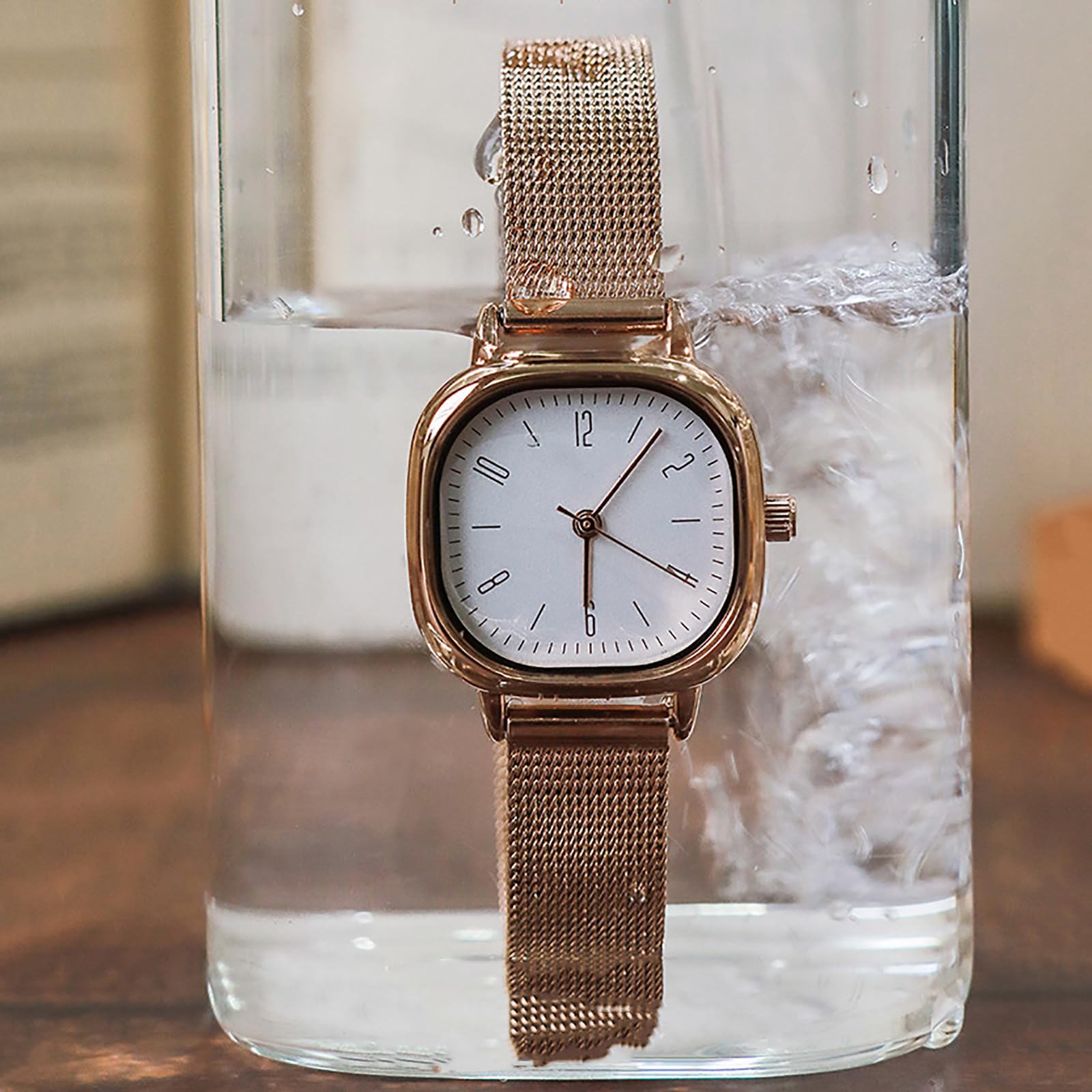 BESTKANG Women's Mesh Bracelet Watch Retro Square Stainless Steel Ladies Watch Dress Waterproof Analog Quartz Watches for Women (Gold White)
